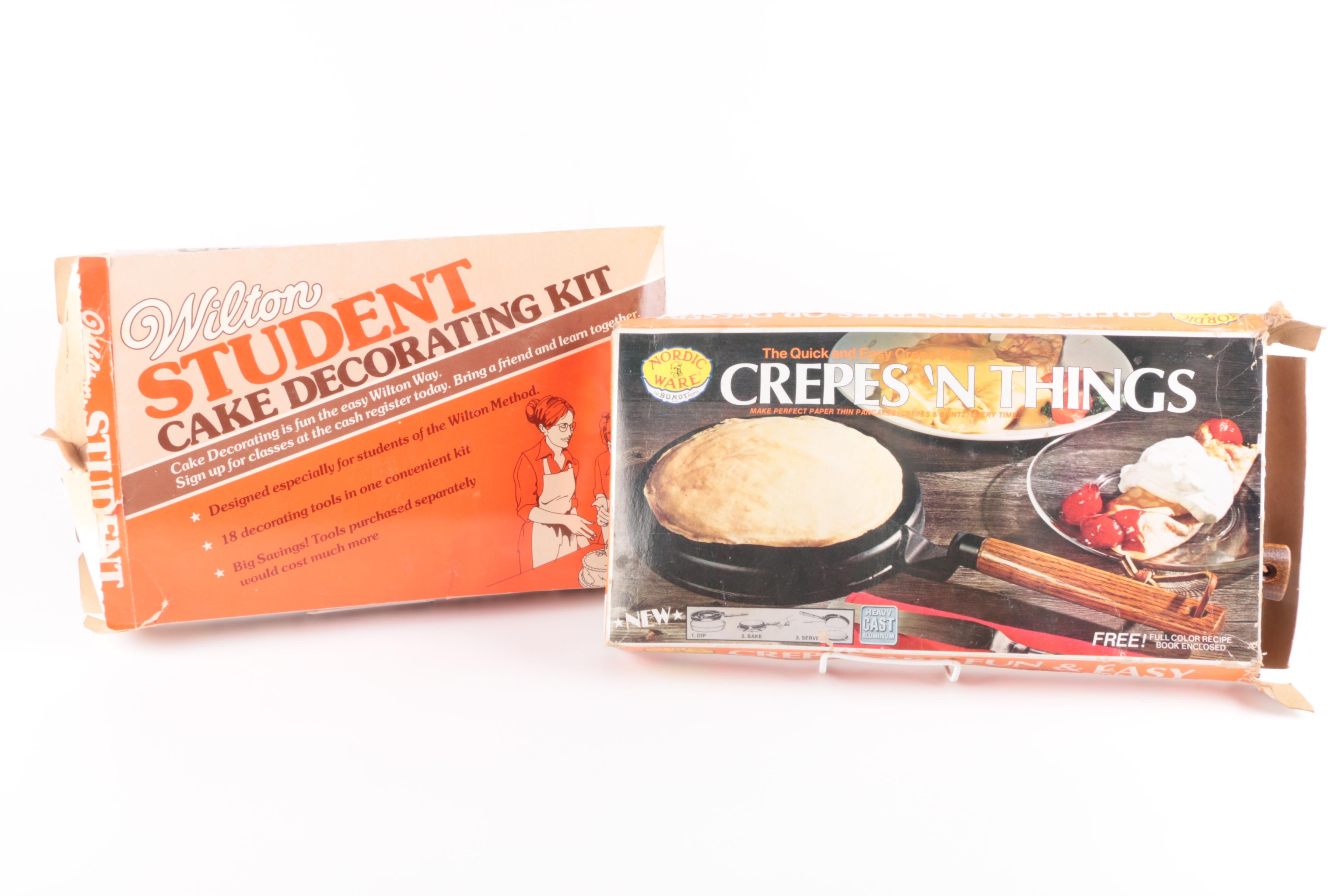 Wear Ever Fruit Juicer, Cake Decorating Kit and Assorted Kitchen Sets