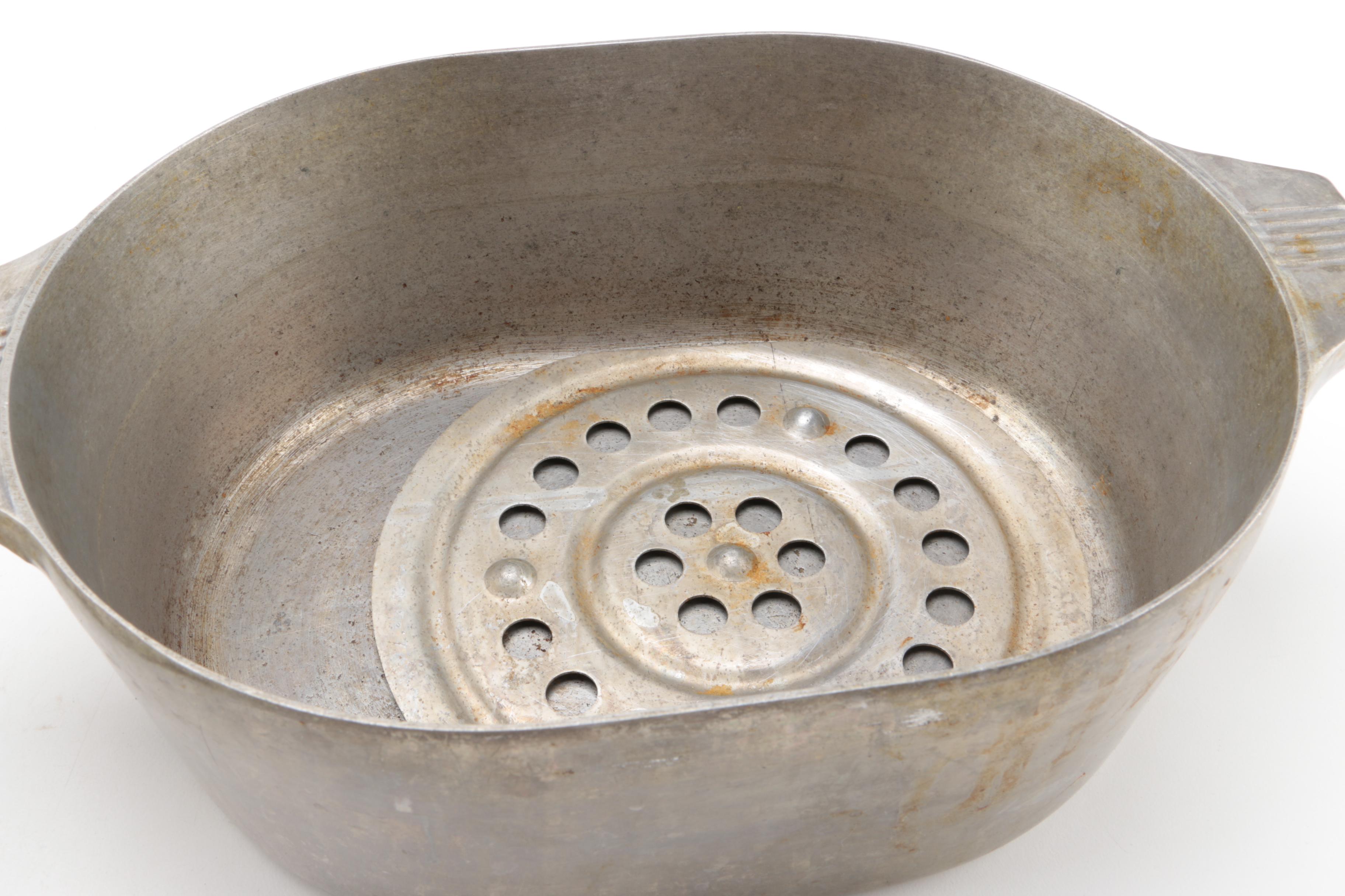 Wagner Ware Magnalite Roasterette and Bundt Pan