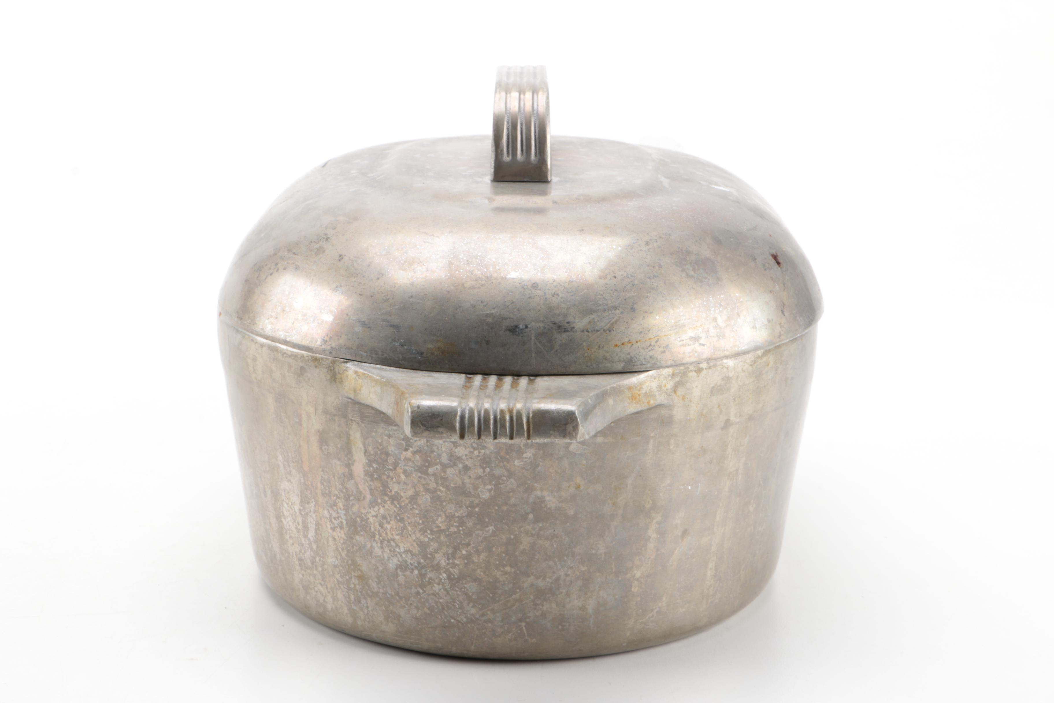 Wagner Ware Magnalite Roasterette and Bundt Pan