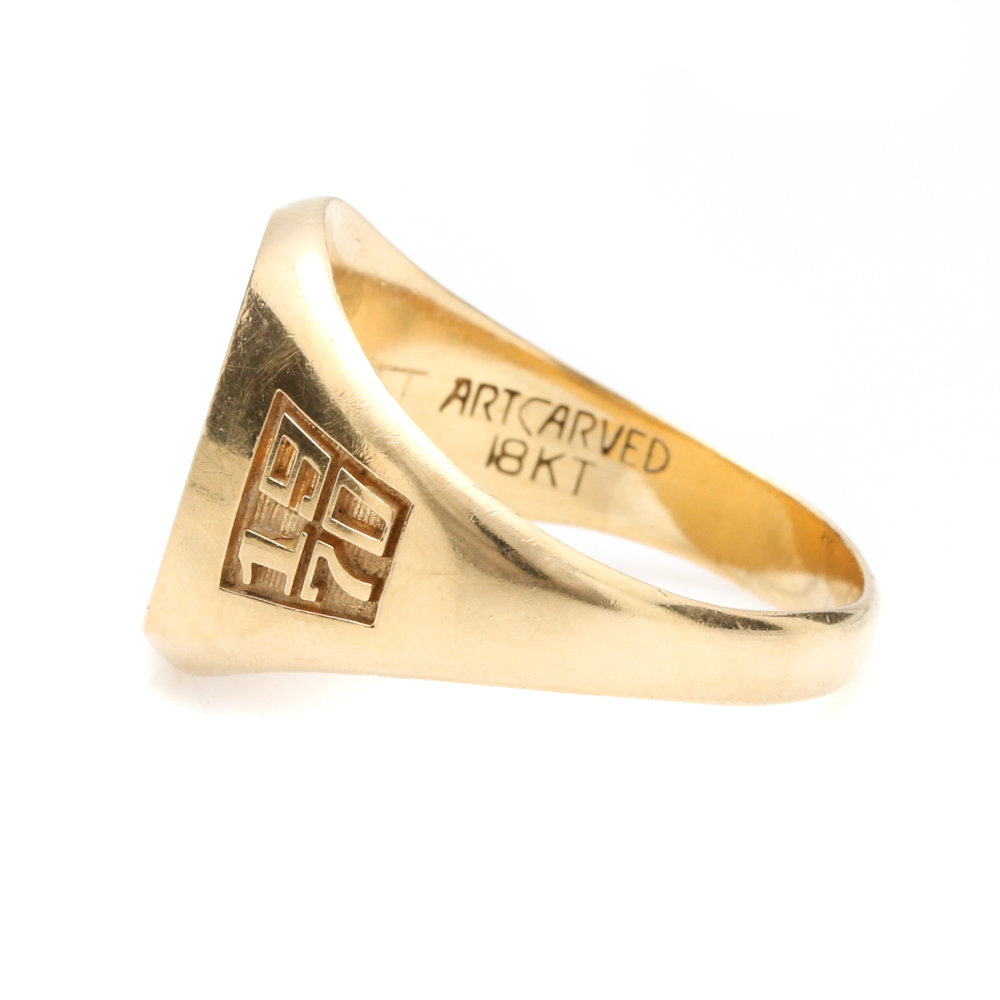 1970 18K Yellow Gold Yale University Class Ring