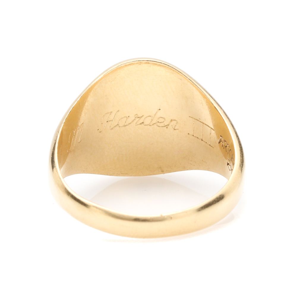 1970 18K Yellow Gold Yale University Class Ring
