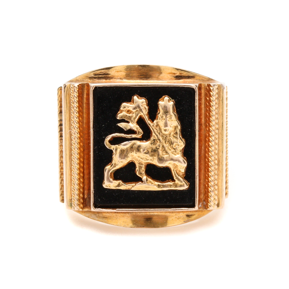 14K Yellow Gold Black Onyx Lion of Judah Ring