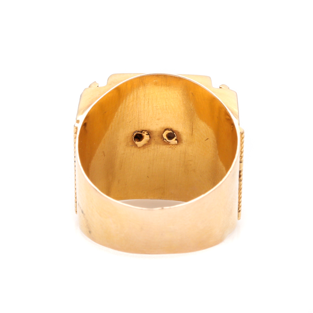 14K Yellow Gold Black Onyx Lion of Judah Ring