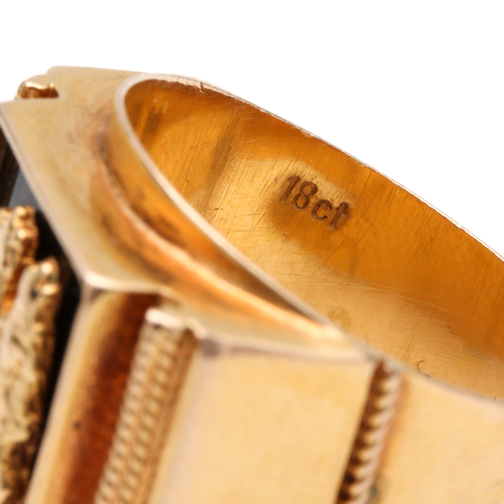 14K Yellow Gold Black Onyx Lion of Judah Ring