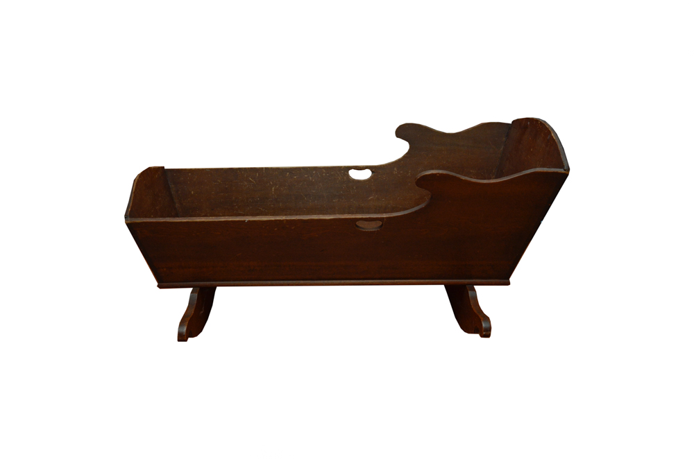 Antique Colonial Revival Baby Cradle with Exposed Dovetail Corner Joints