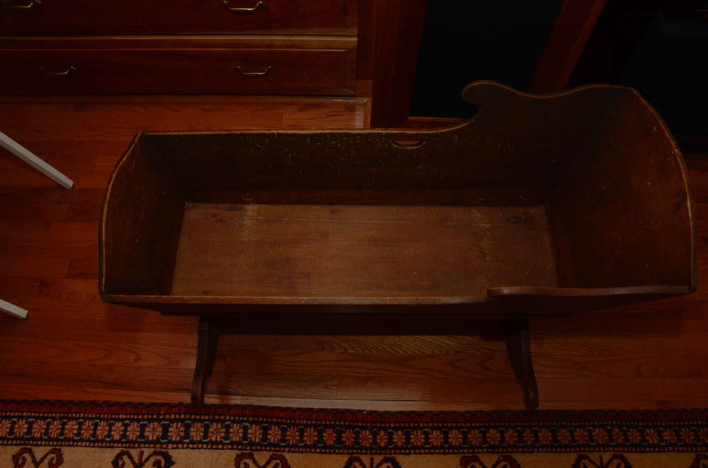 Antique Colonial Revival Baby Cradle with Exposed Dovetail Corner Joints
