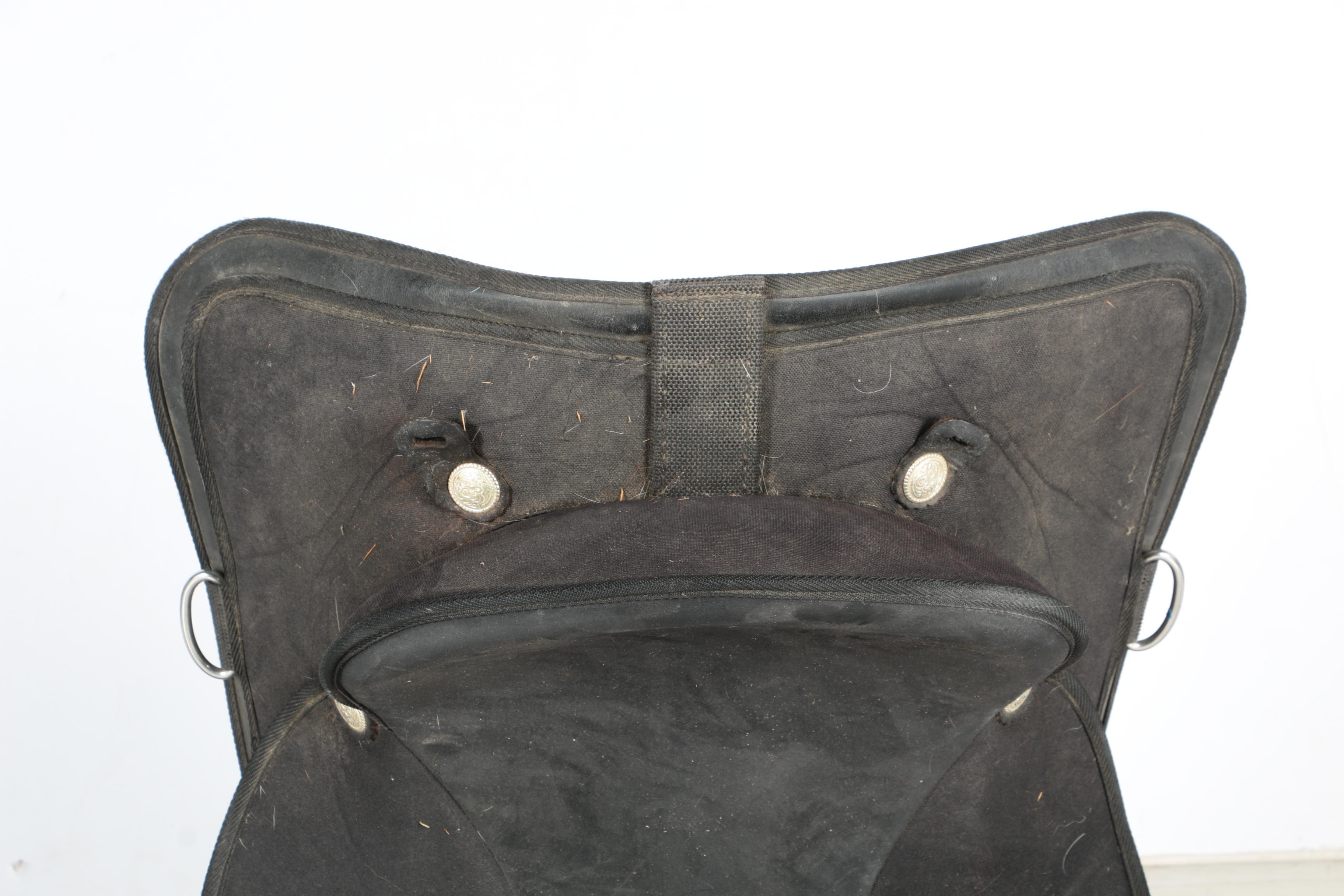 Abetta Nylon All-Around Western Saddle