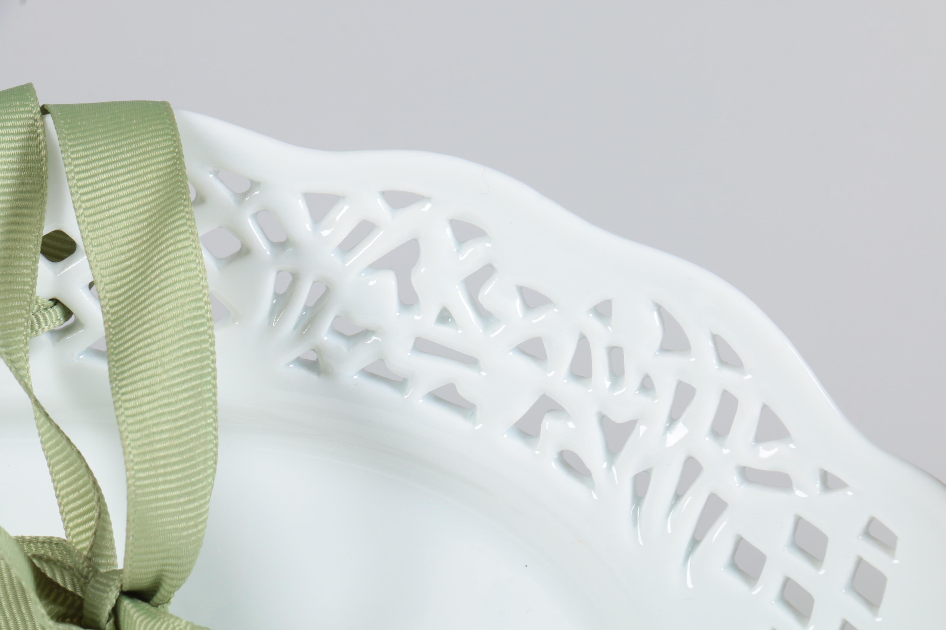 Two's Company Decorative Plates with Ribbon