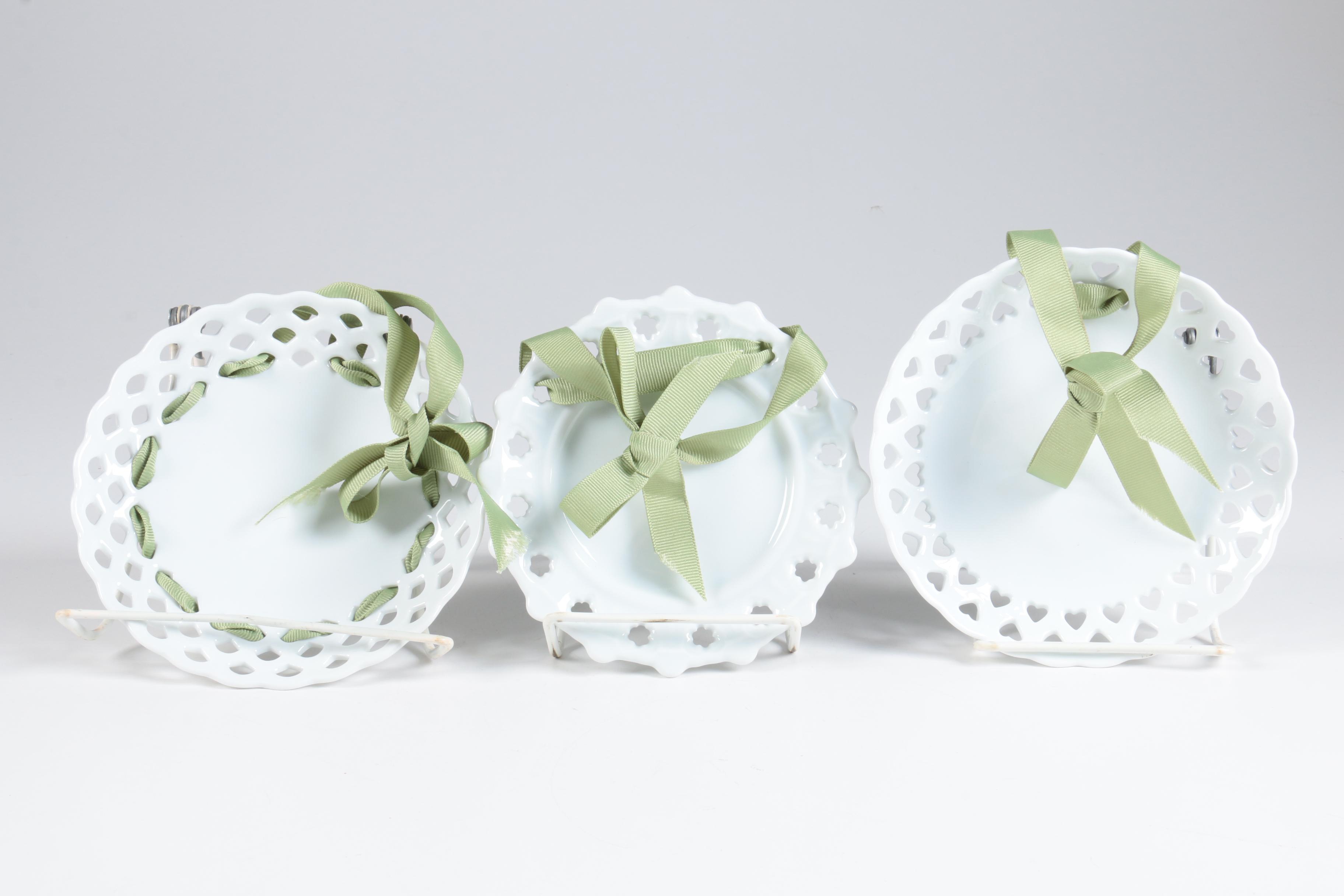 Two's Company Decorative Plates with Ribbon