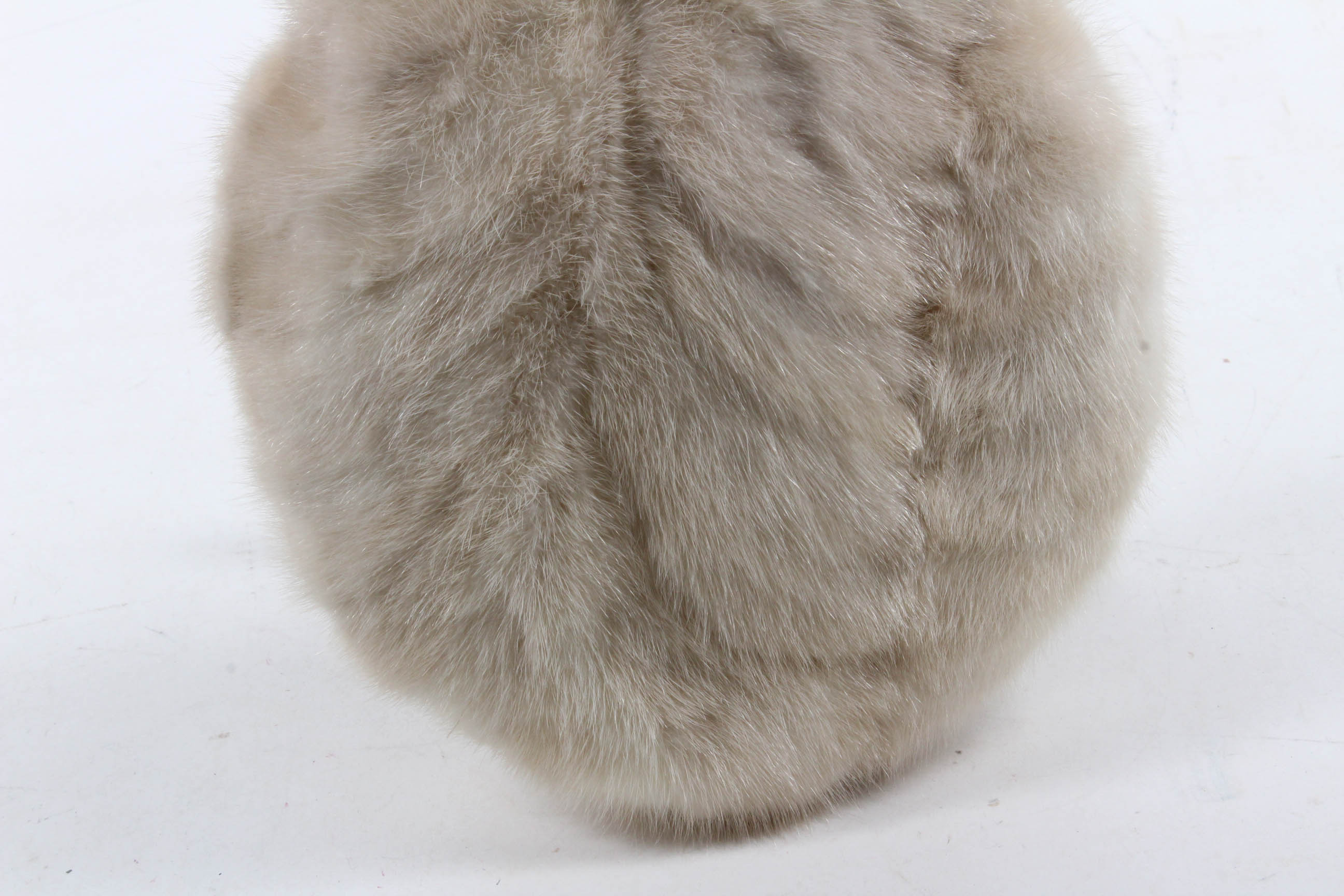 Vintage Platinum Mink Fur Hat