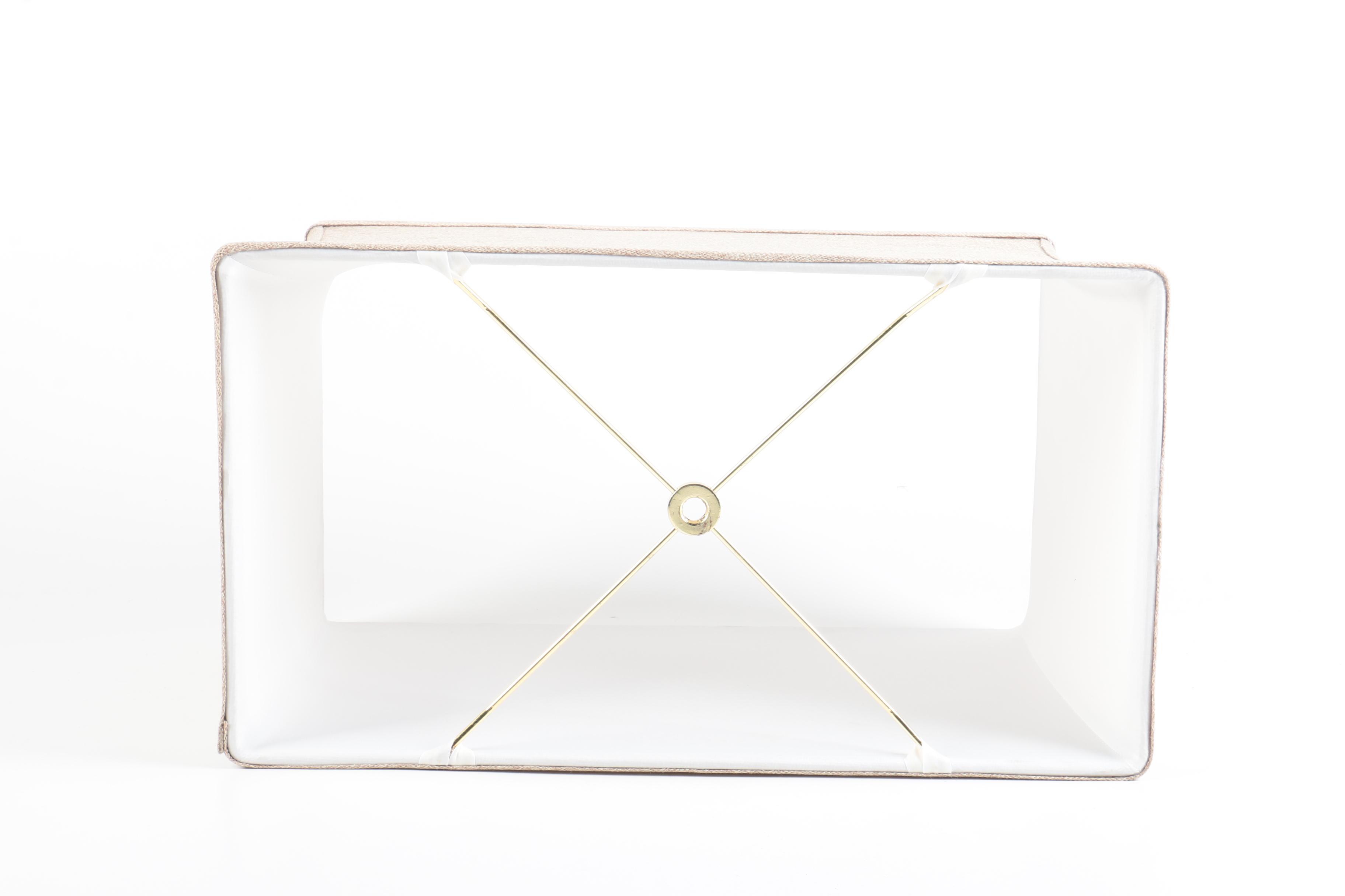 Freeform Resin Table Lamp