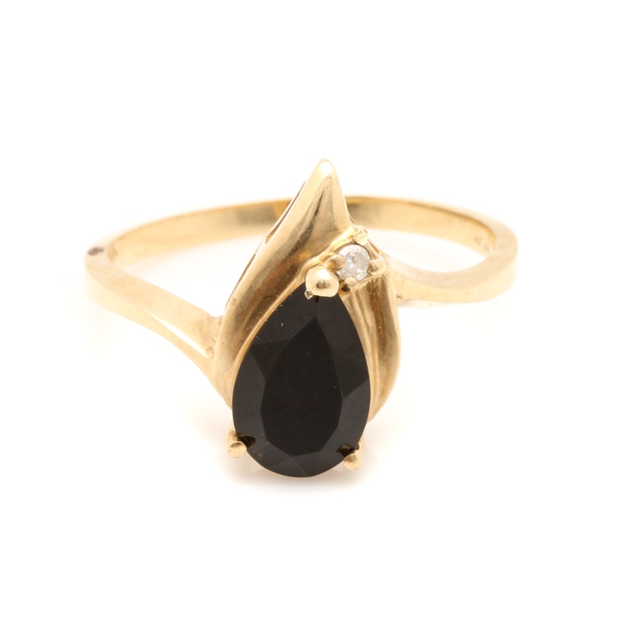 10K Yellow Gold Black Onyx and Diamond Ring