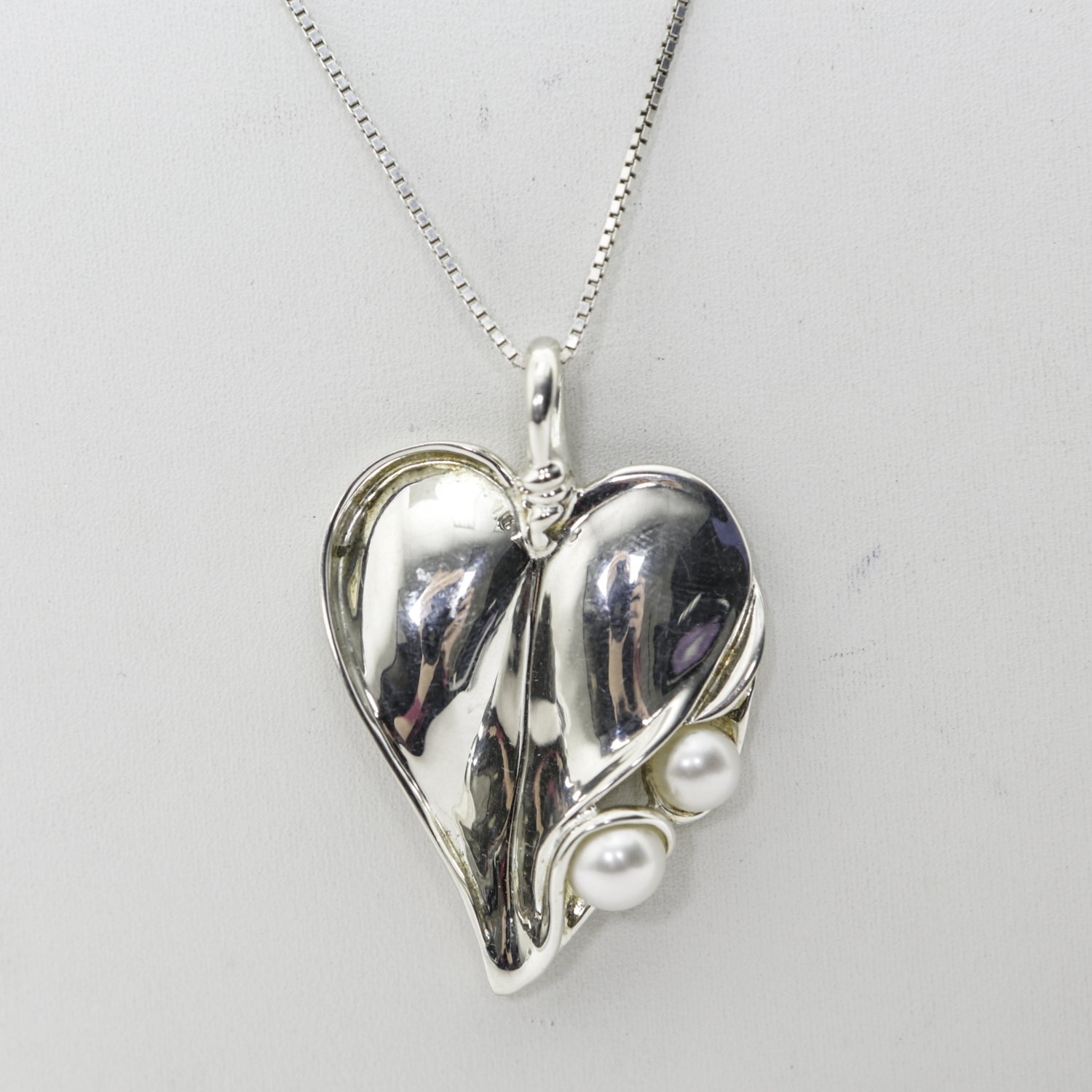 Vintage Hagit Gorali Sterling and Pearl Leaf Necklace