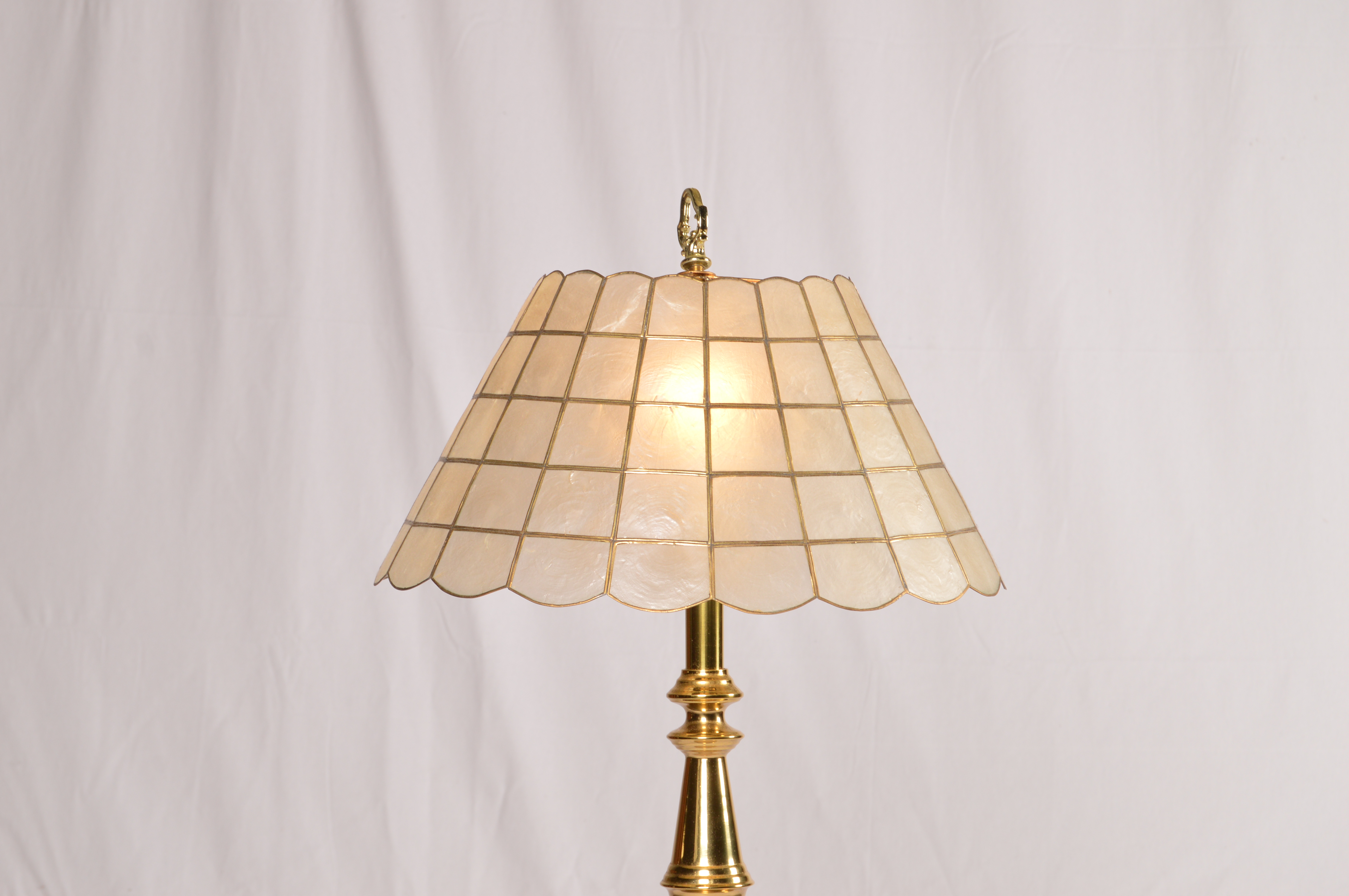 Classical Brass Lamp with Shell Shade