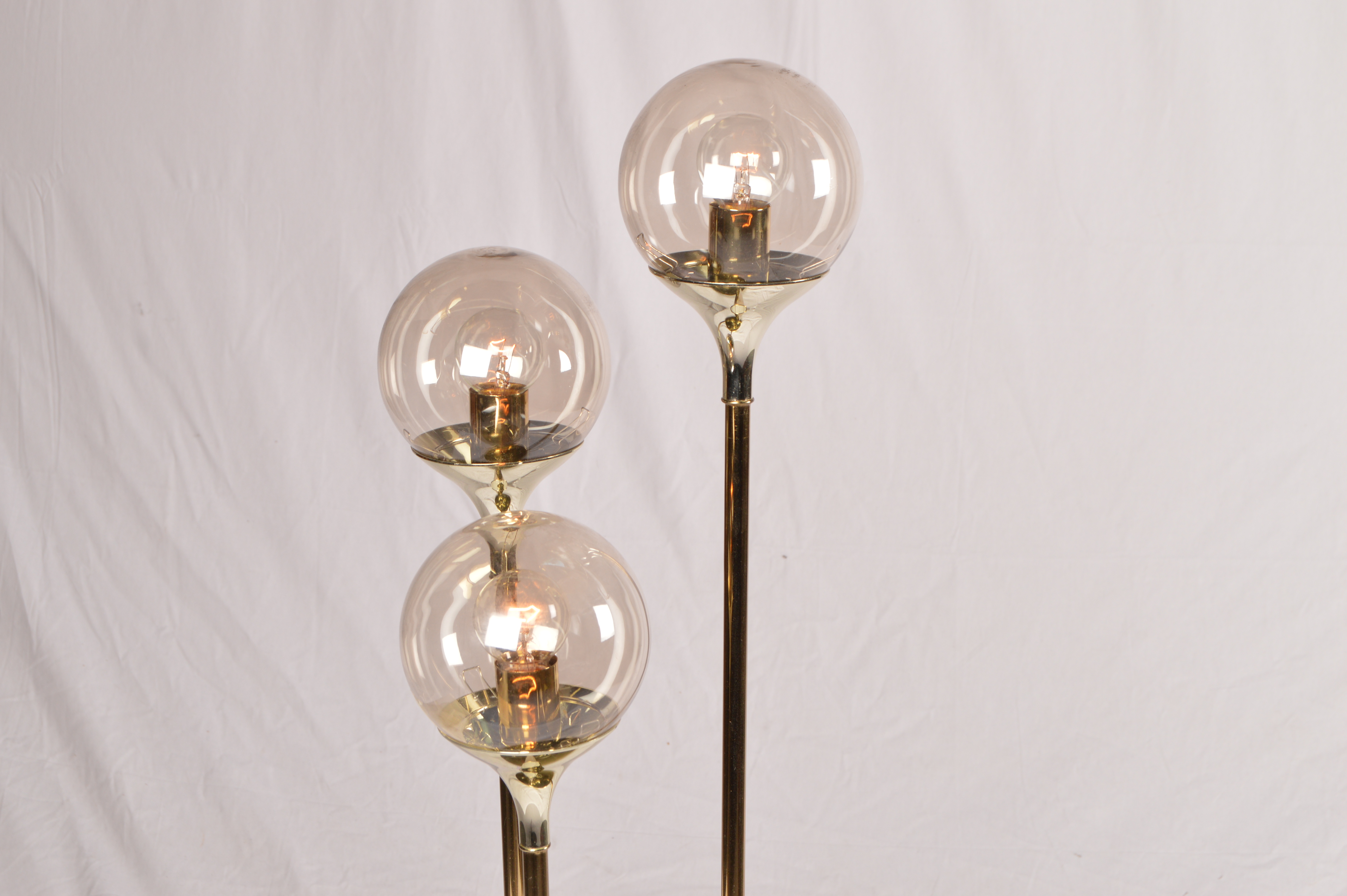 Mid Century Modern Tri Globe Table Lamp