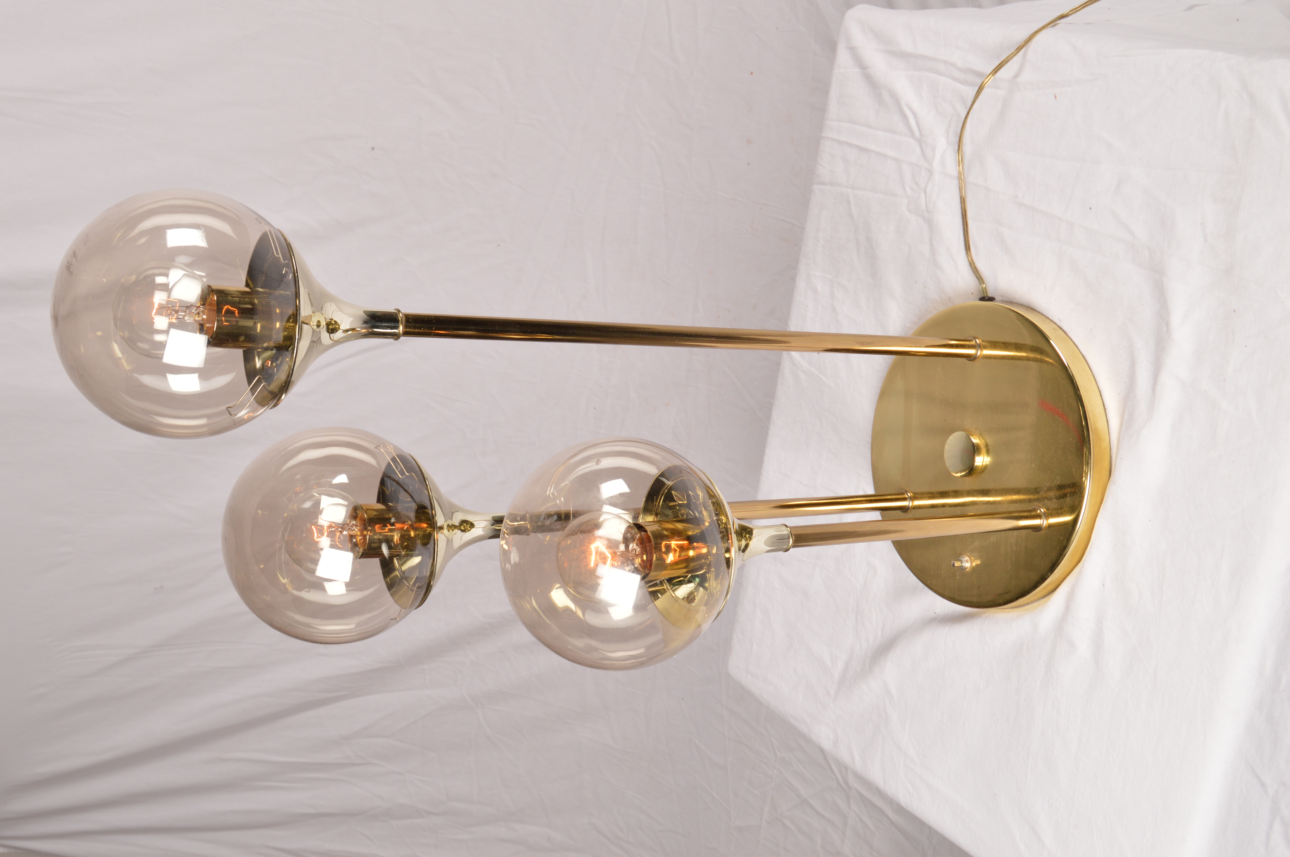 Mid Century Modern Tri Globe Table Lamp