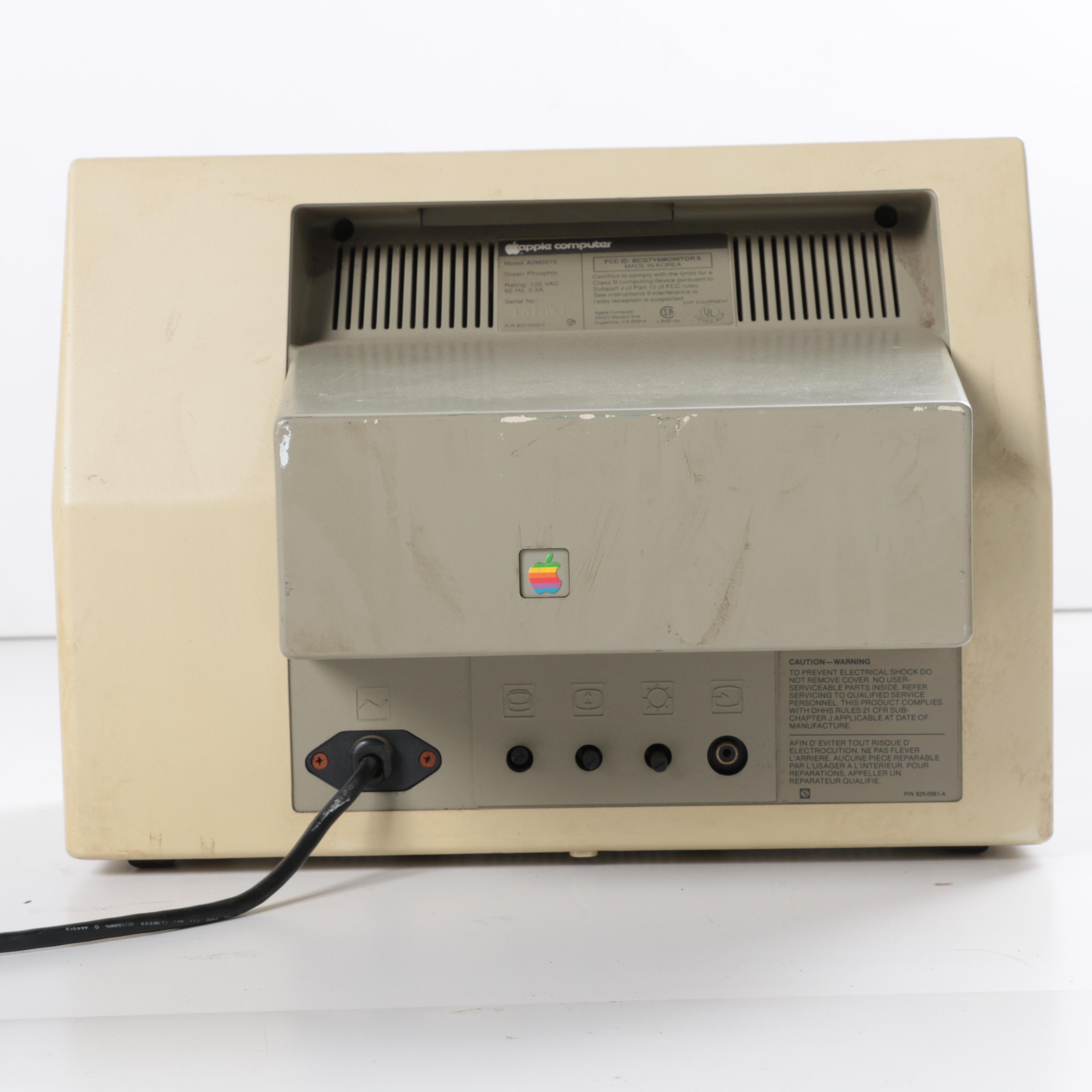 Vintage Apple IIe Computer with Accessories