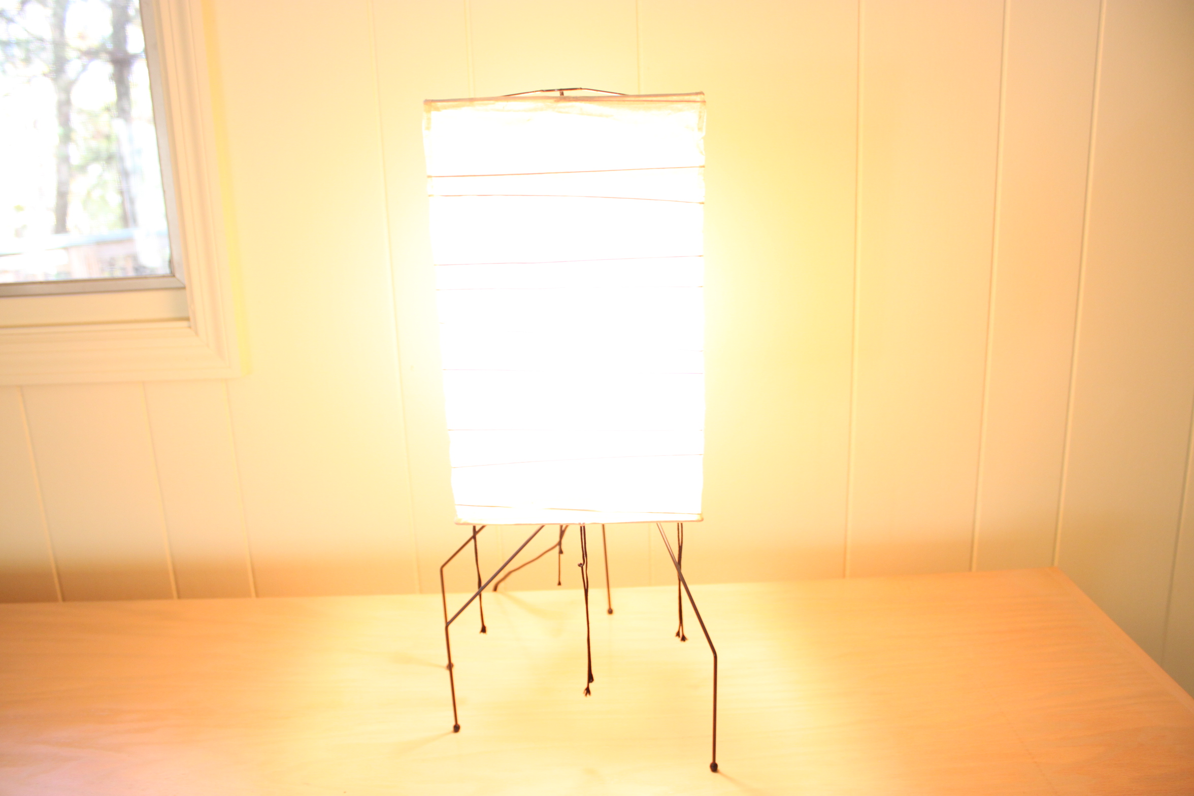 Vintage Mid Century Modern Isamu Noguchi Washi Paper Table Lamp