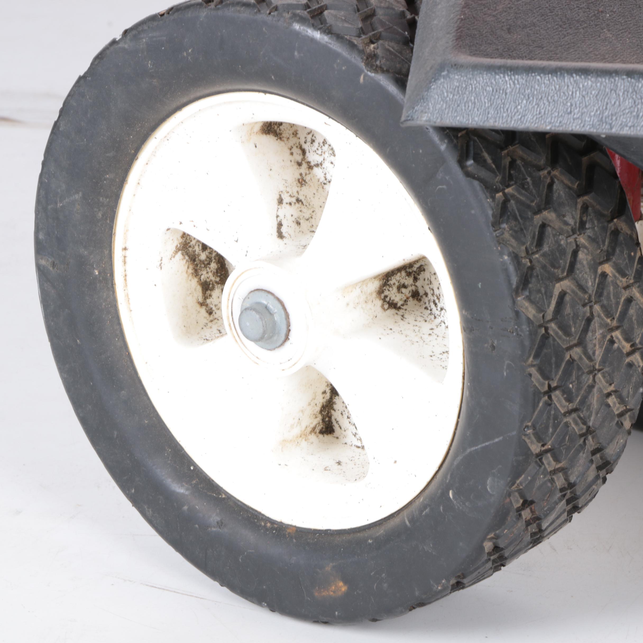 Vintage Tractor Seat Garden Scoot