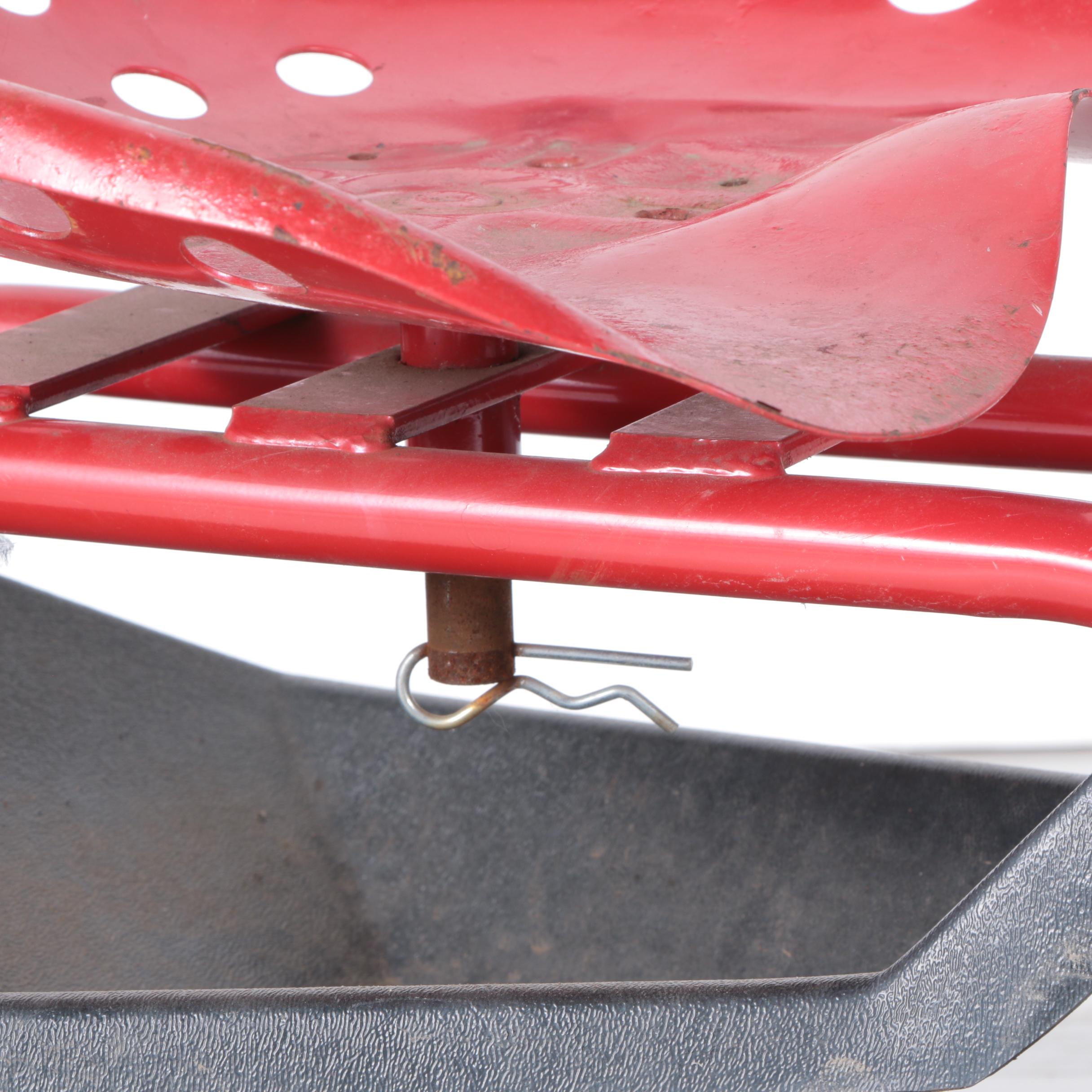 Vintage Tractor Seat Garden Scoot