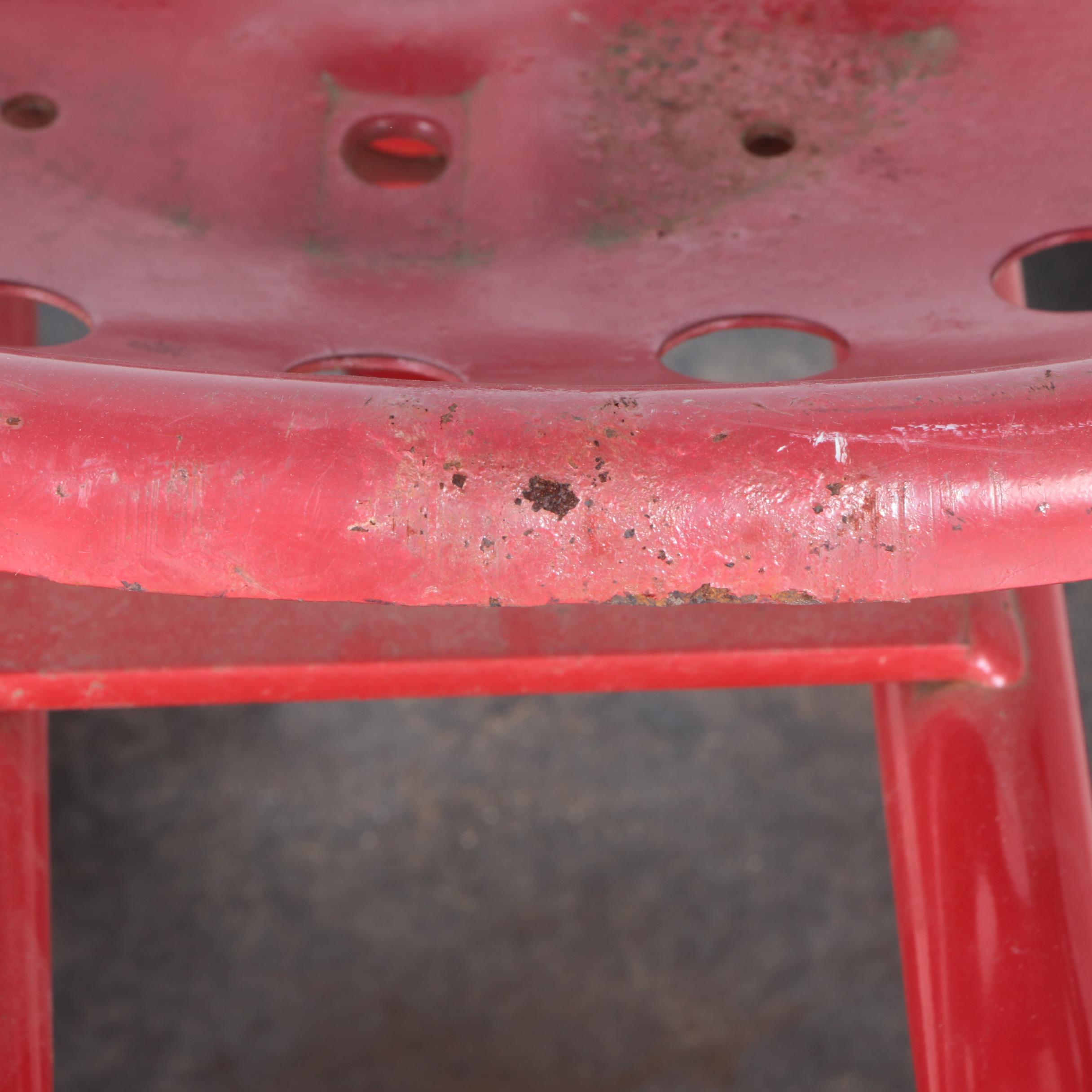 Vintage Tractor Seat Garden Scoot