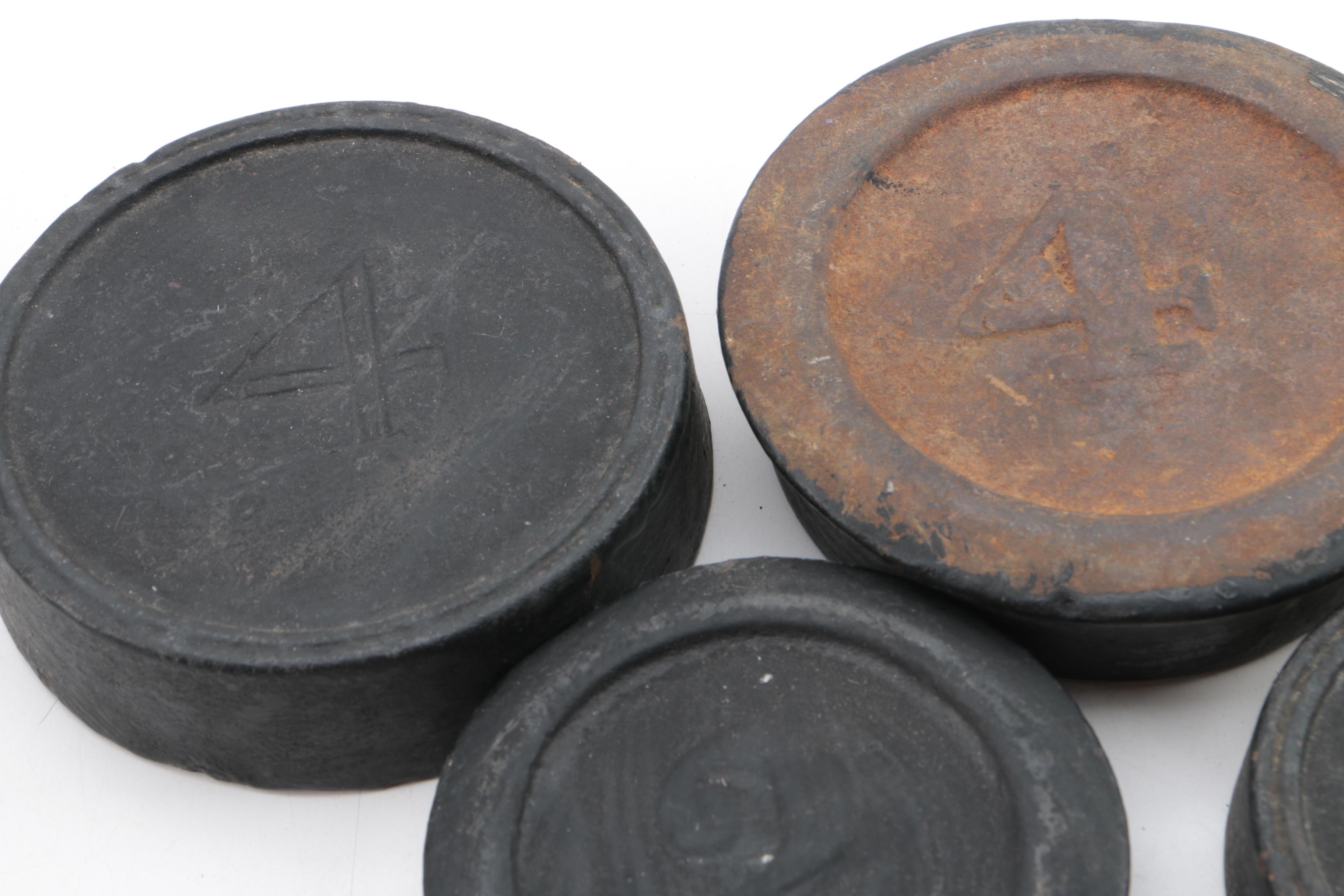 D.S. Hatch Cast Iron Double Arm Balance Scale