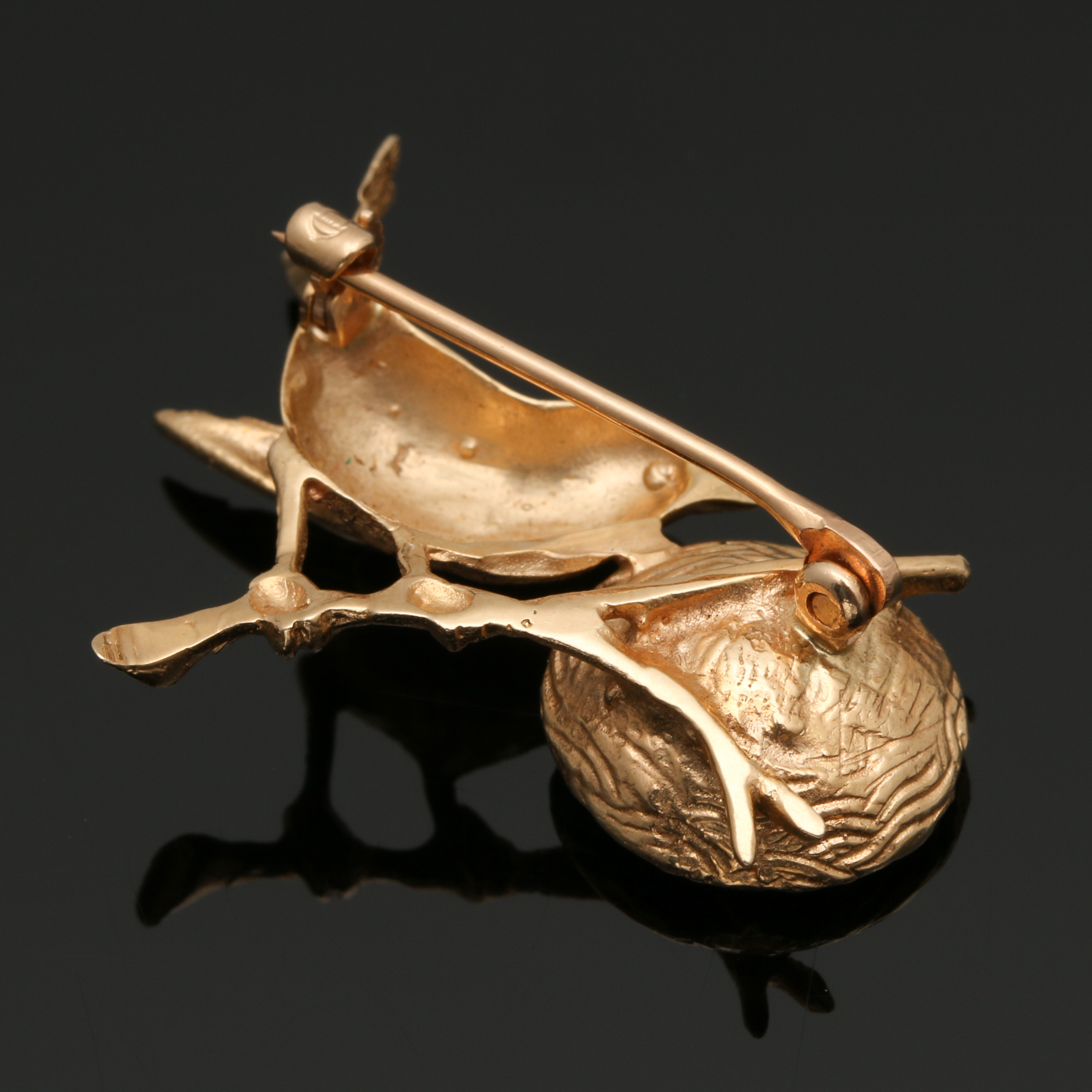 Vintage 14K Yellow Gold Bird with Nest Cultured Pearl Pin