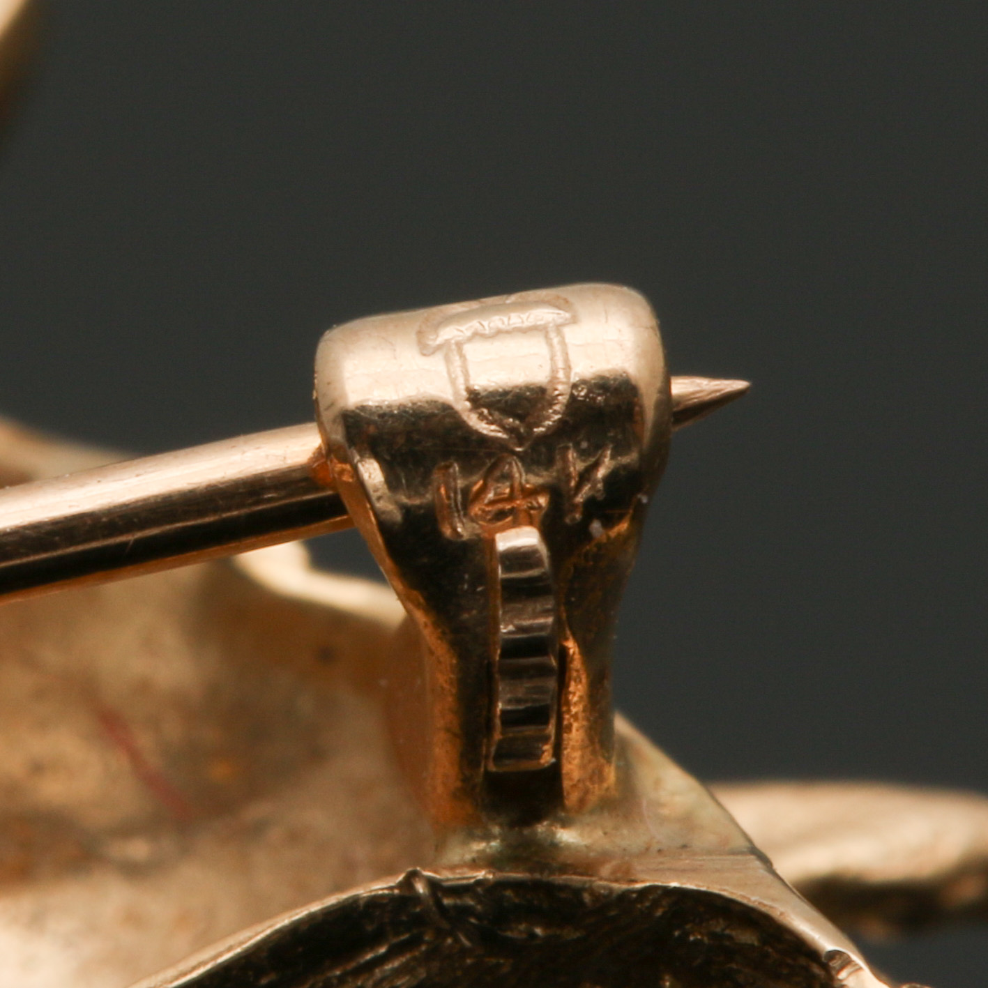 Vintage 14K Yellow Gold Bird with Nest Cultured Pearl Pin