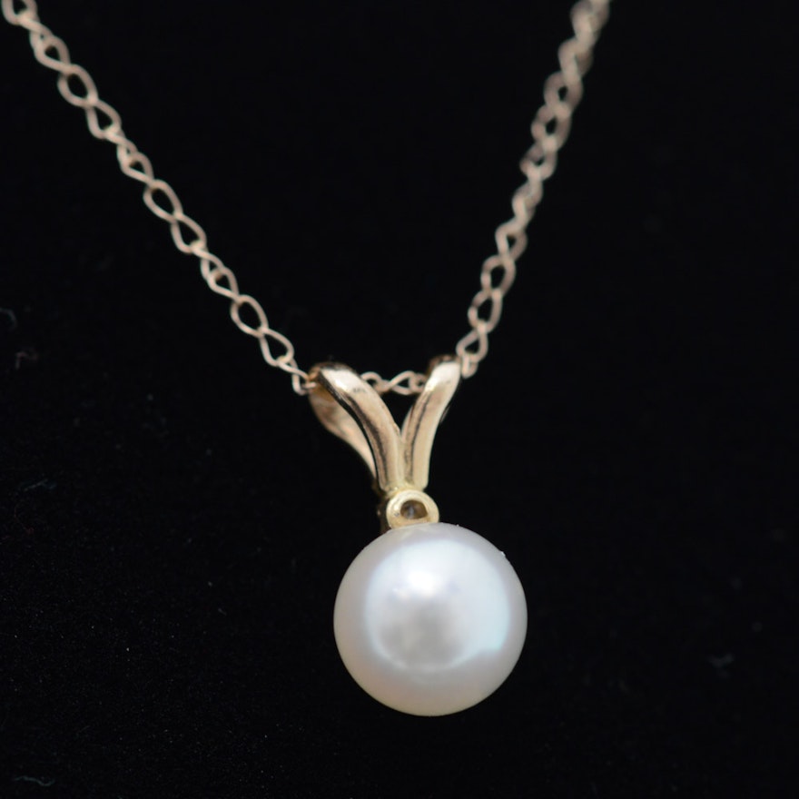 14K Yellow Gold Cultured Pearl and Diamond Pendant Necklace