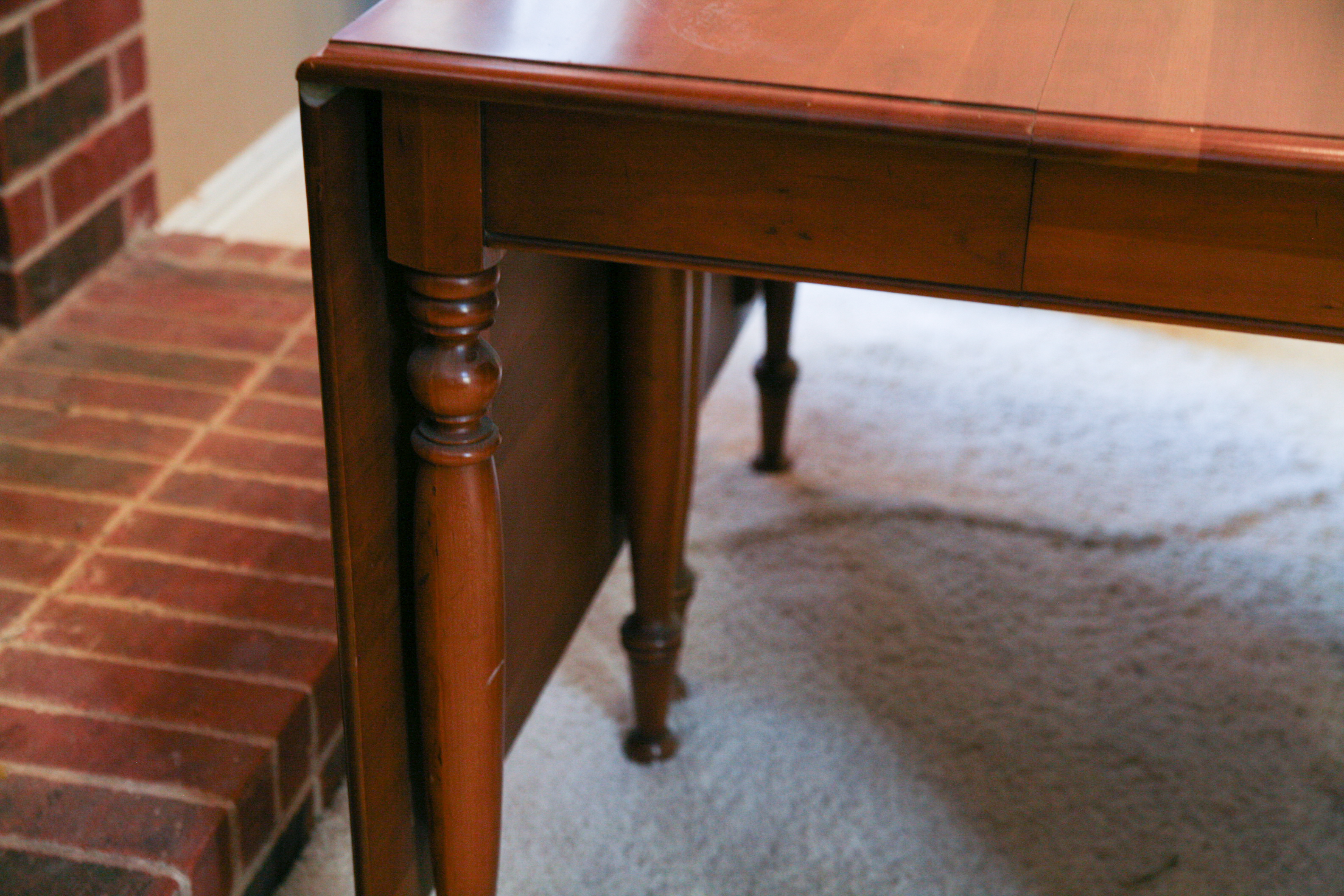 Cherry Drop-Leaf Gate-Leg Table