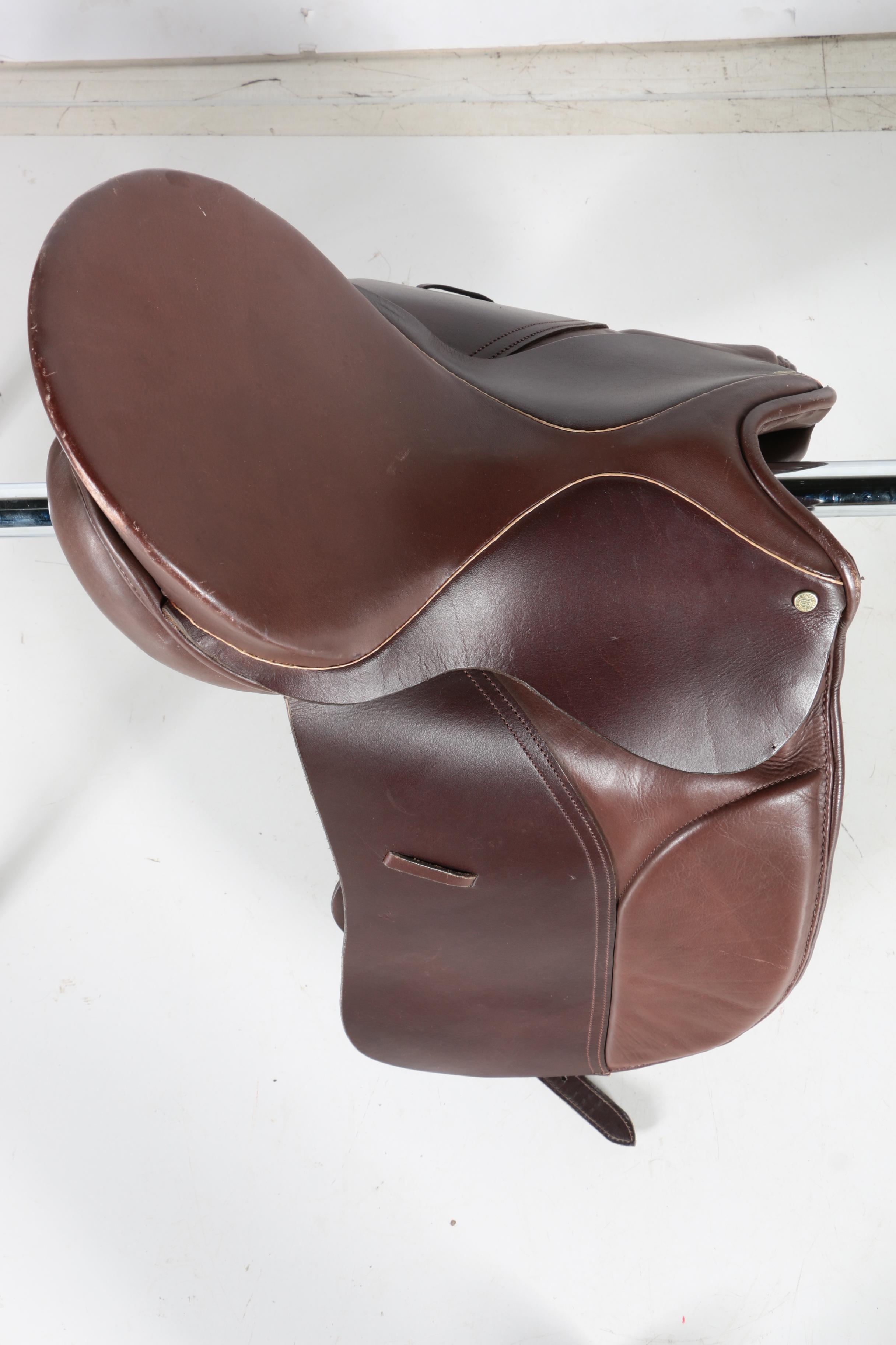 Equibette English Dressage Saddle