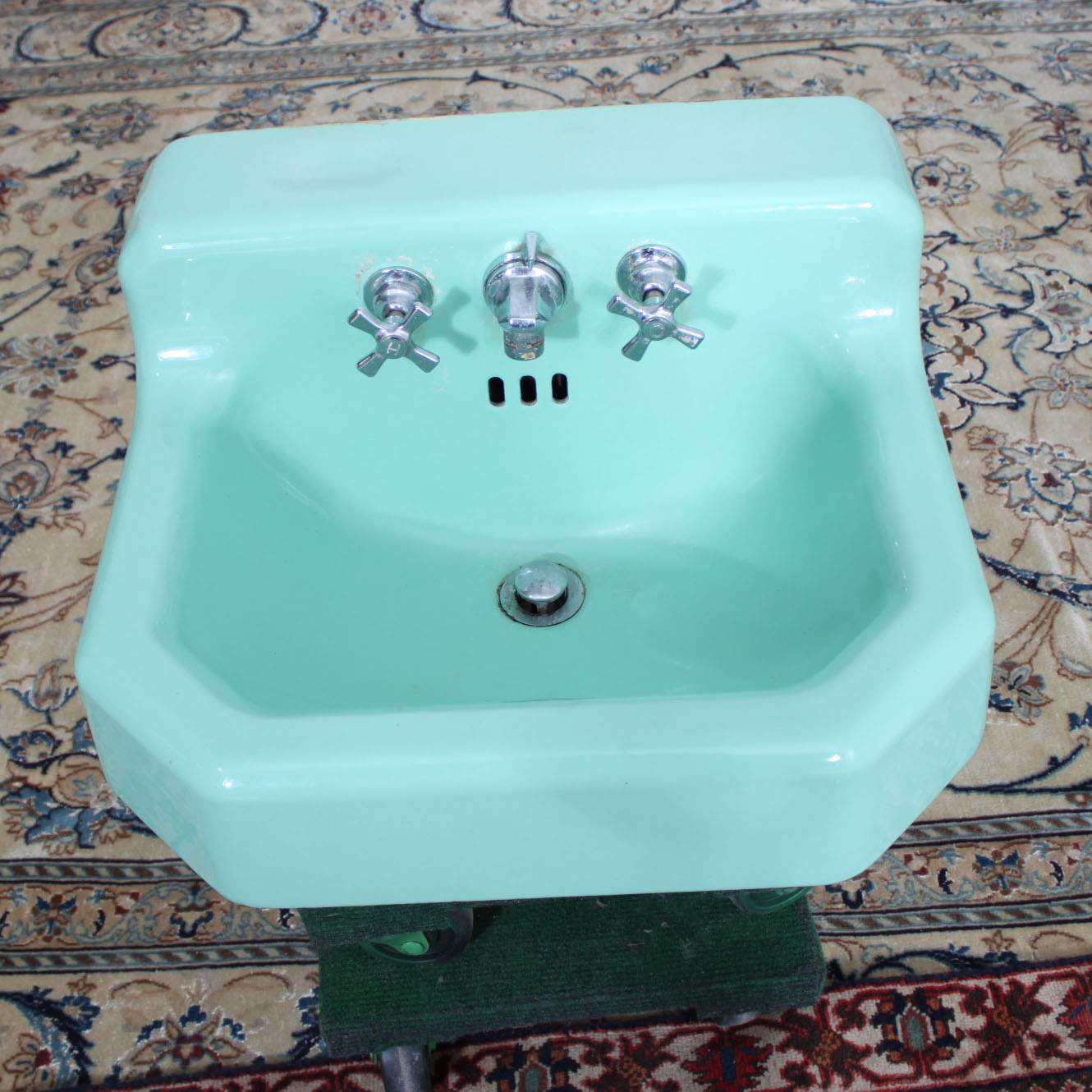 Mid Century American Radiator and Standard Sanitary Corporation Sink