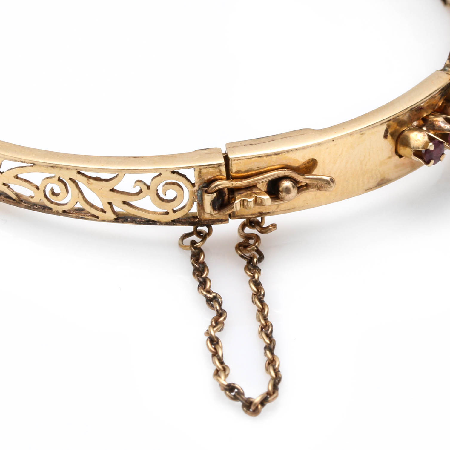 14K Yellow Gold Black Star Sapphire and Ruby Bangle Bracelet