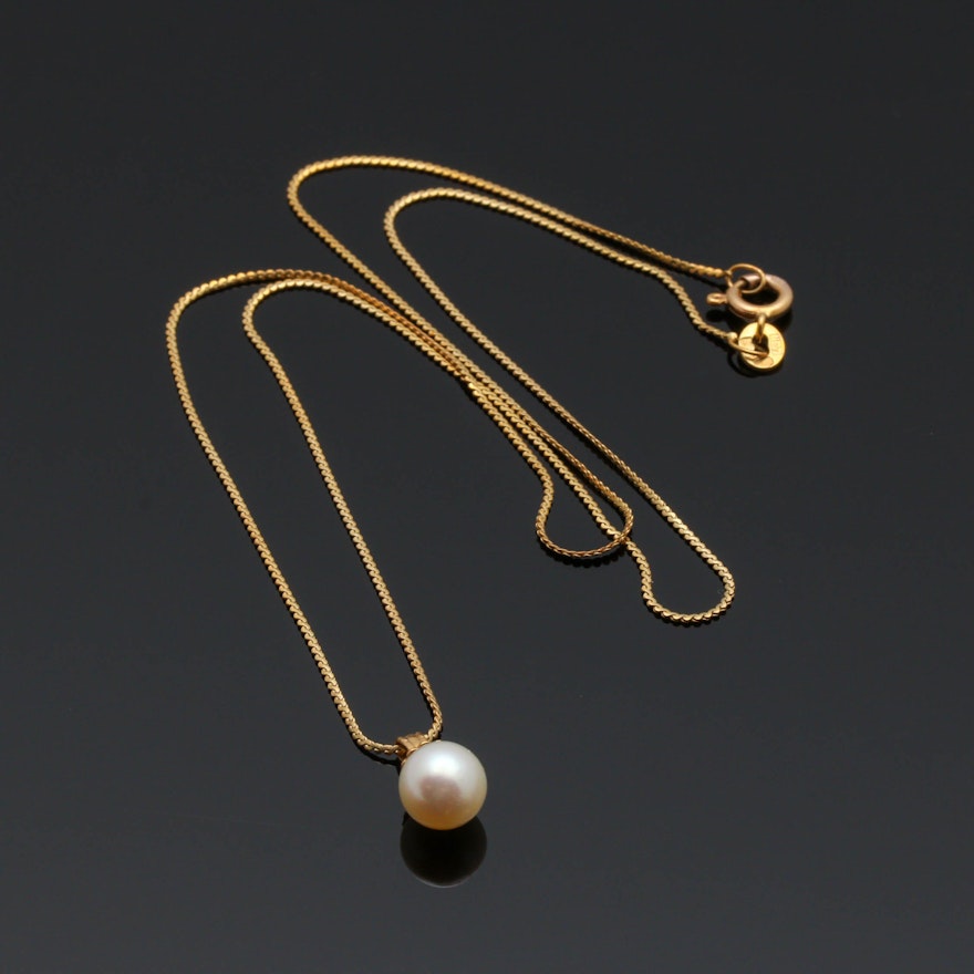 14K Yellow Gold Cultured Pearl Pendant Necklace