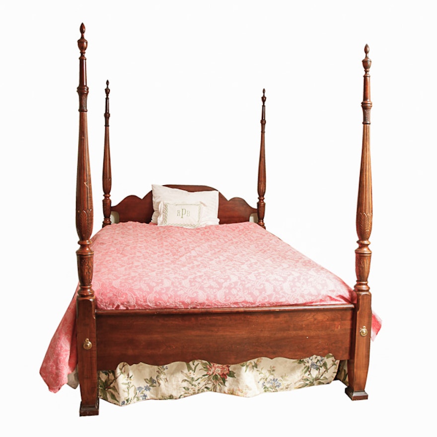 Cherry Four-Post Bed in Queen-Size