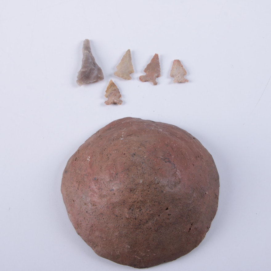 Bifacial Projectile Points and Clay Bowl
