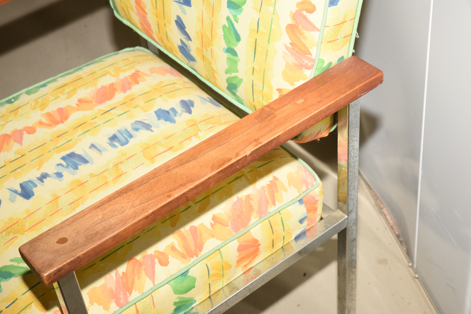 Mid Century Modern Style Side Chair