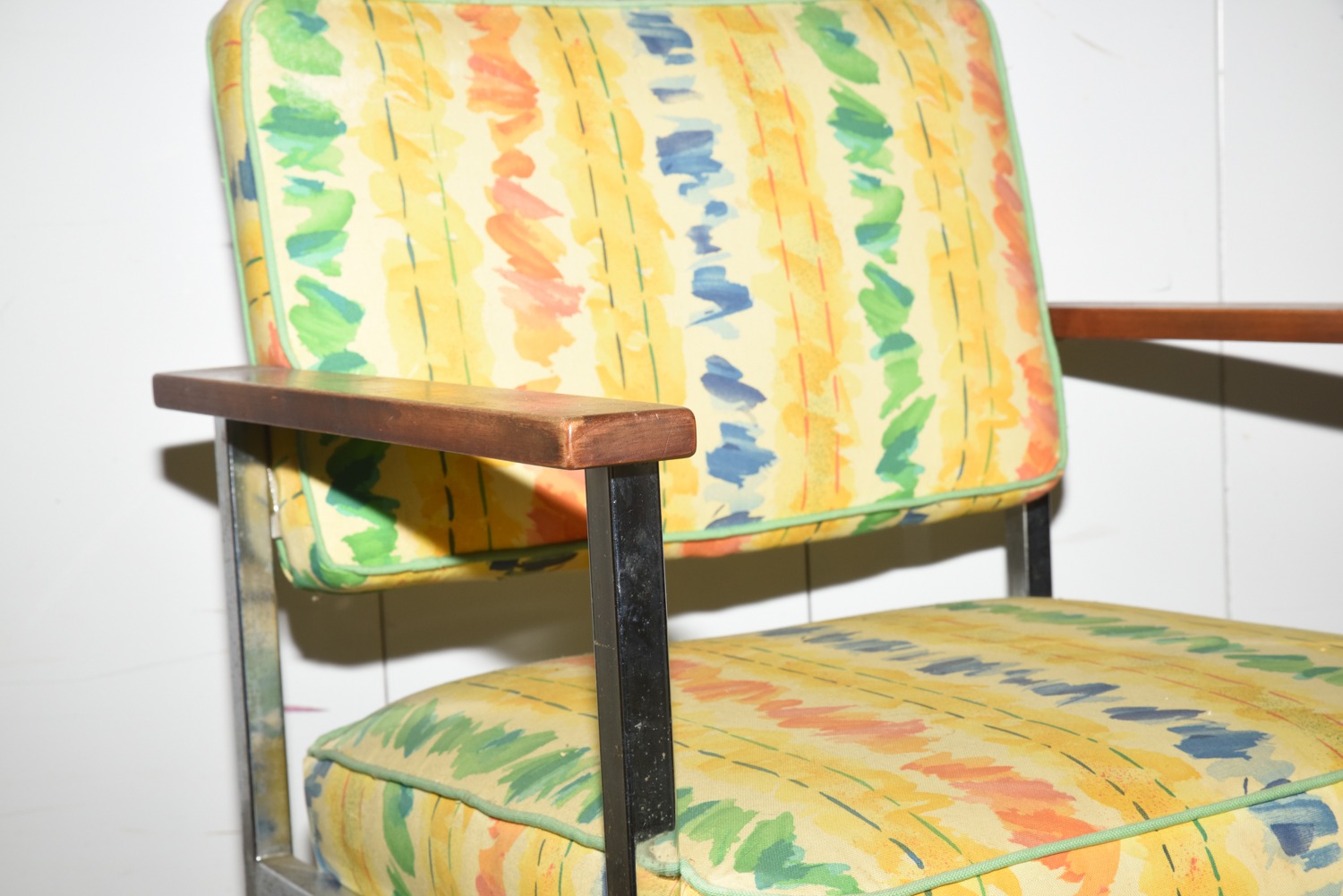 Mid Century Modern Style Side Chair