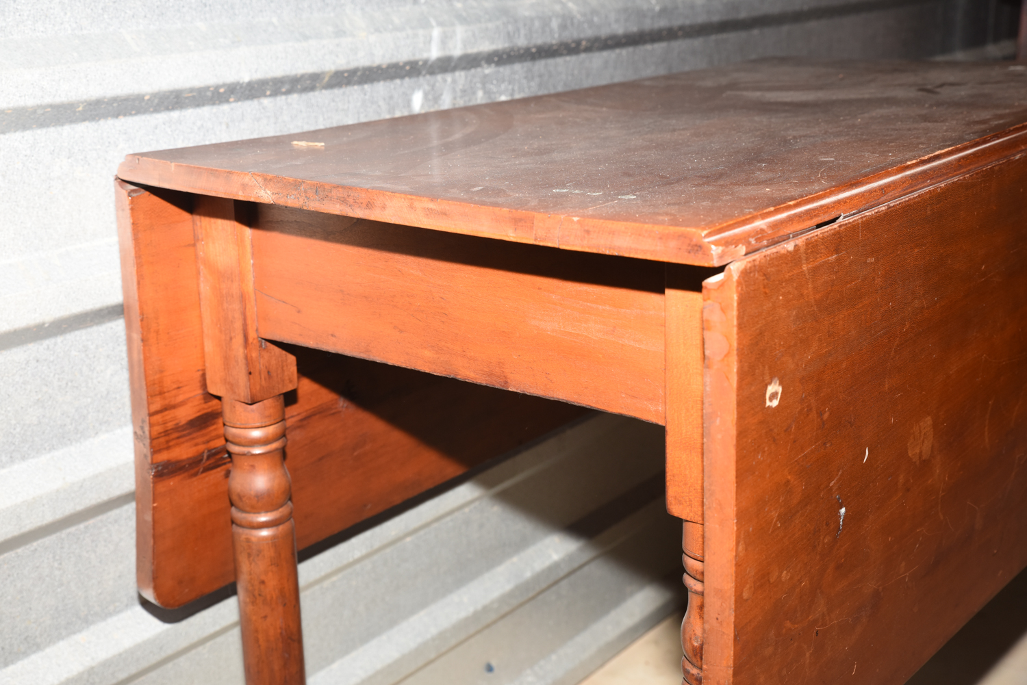 Vintage Drop-Leaf Table