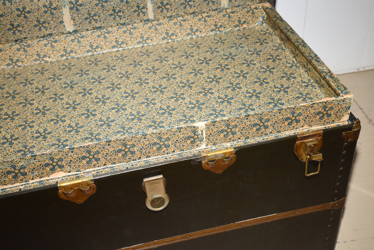 Vintage Steamer Trunk