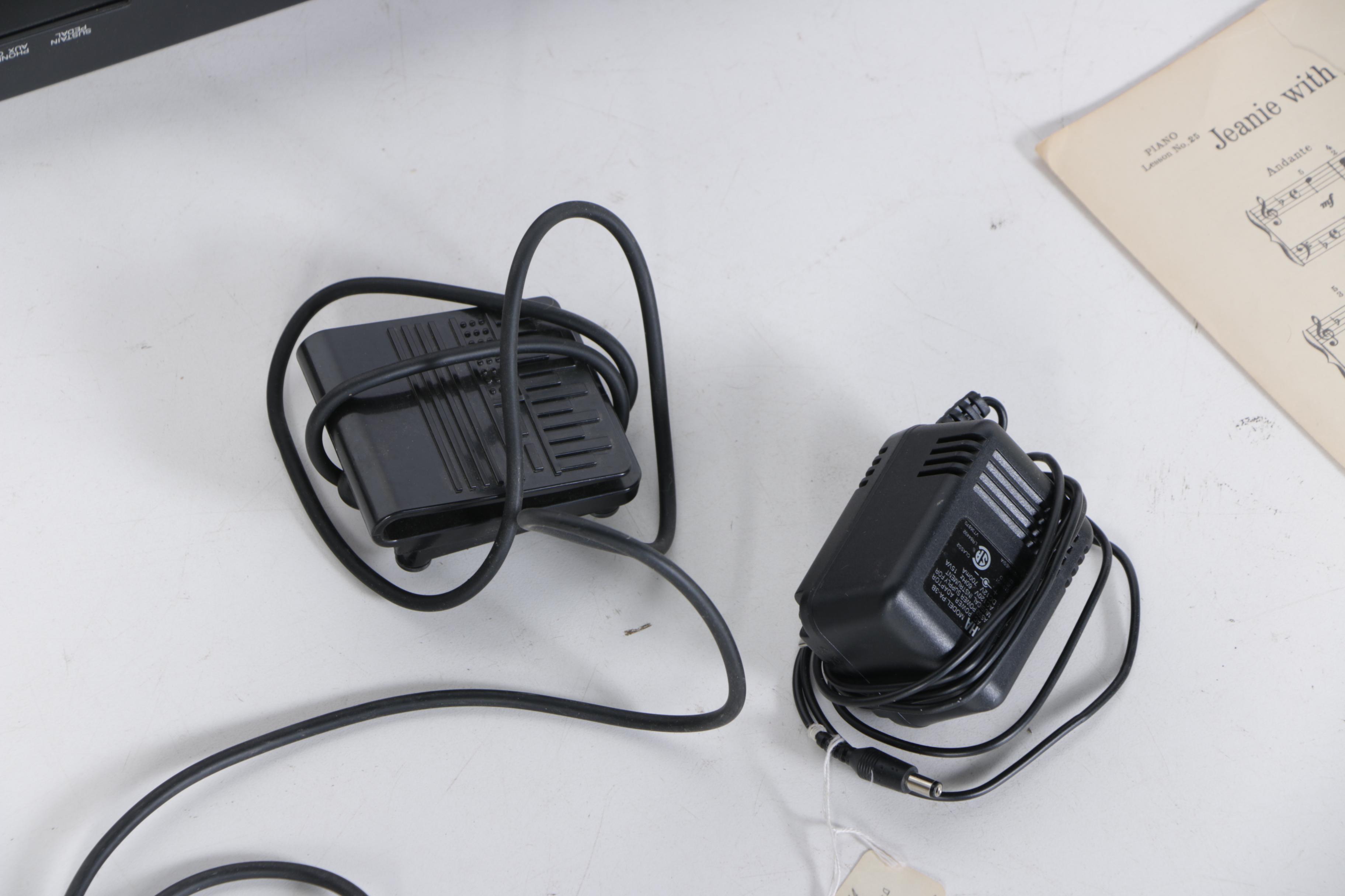 Yamaha Portatone PSR-215 Portable Keyboard