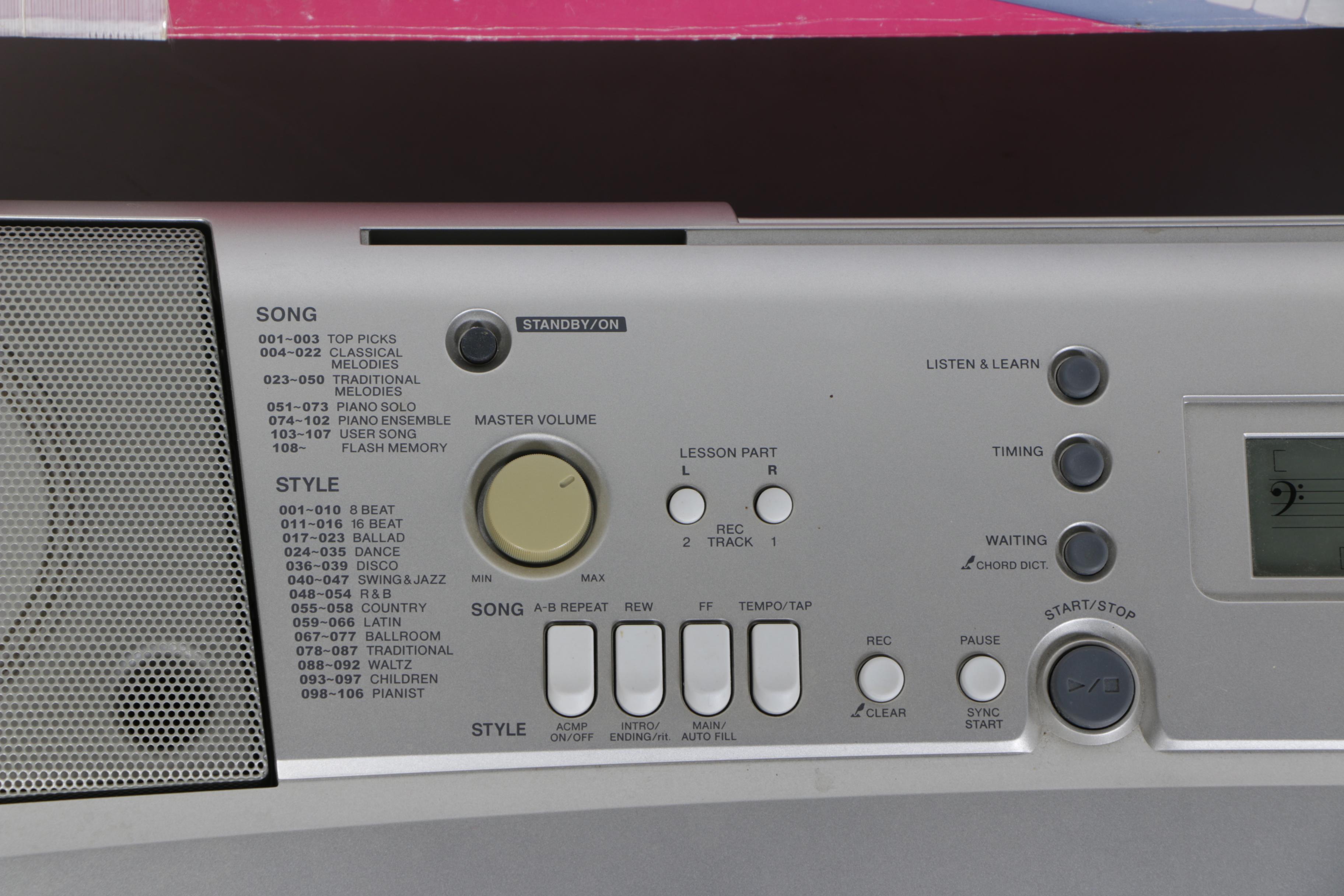 Yamaha PSR-E303 61-Key Portable Keyboard