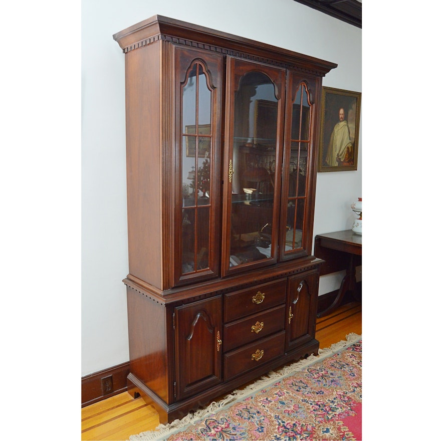 Queen Anne Style Mahogany China Cabinet