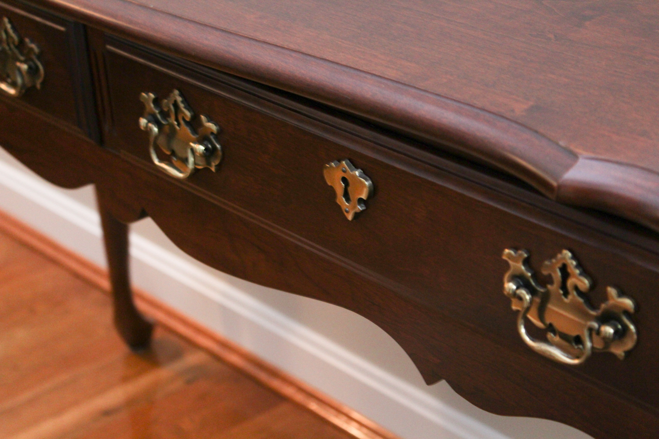 Pennsylvania House Queen Anne Cherry Console Table