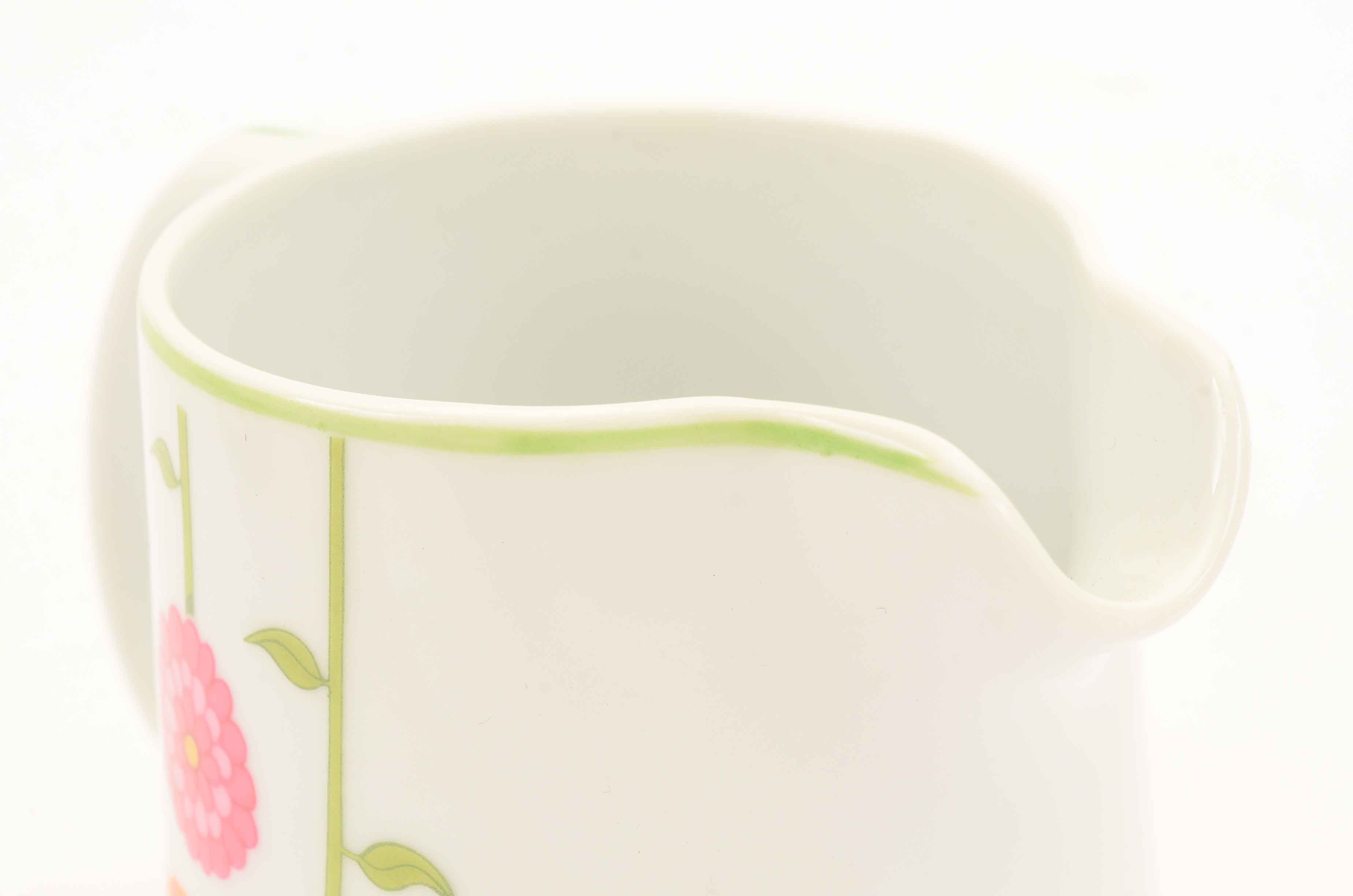 Denby Fine China "Contrariwise"Dinnerware