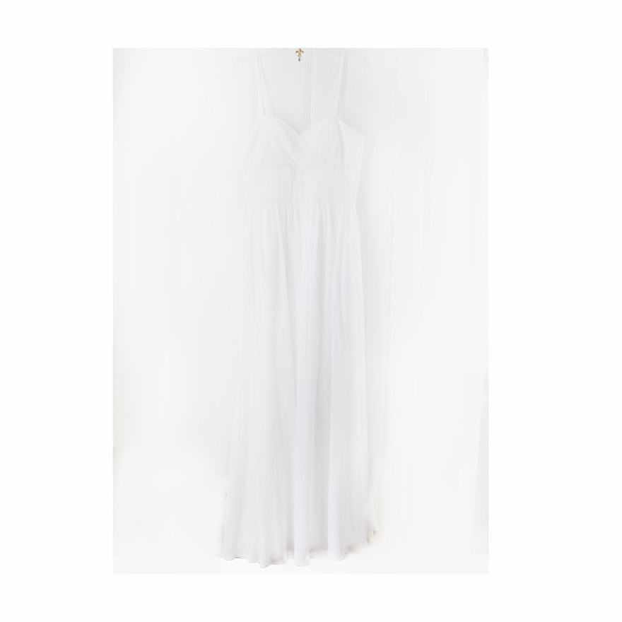 WToo White Sleeveless Gown in White