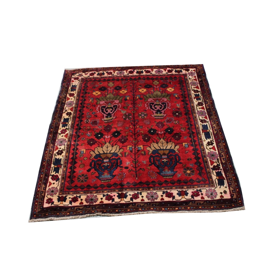 Hand-Knotted Persian "Sarouk" Area Rug