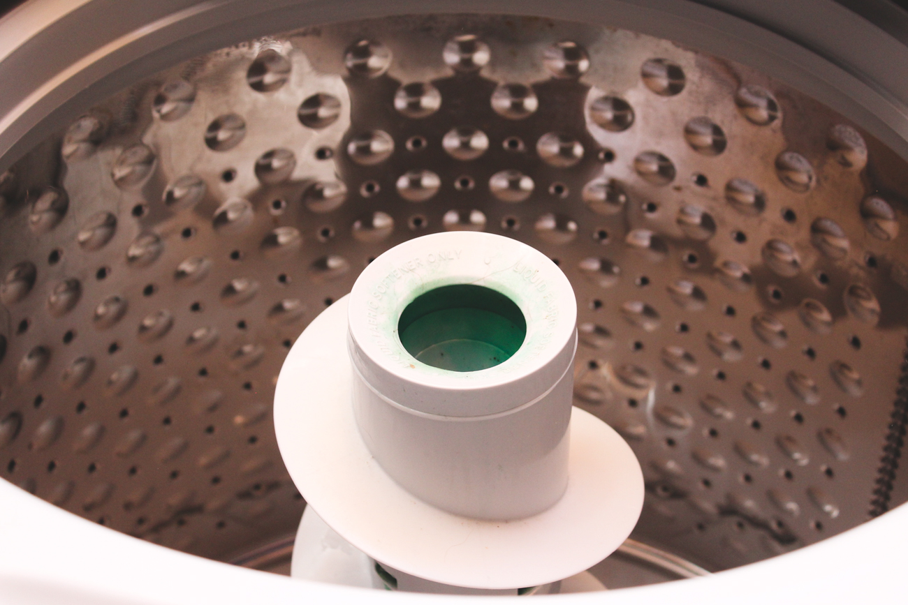 GE Top-Load Washer with GE Electric Dryer