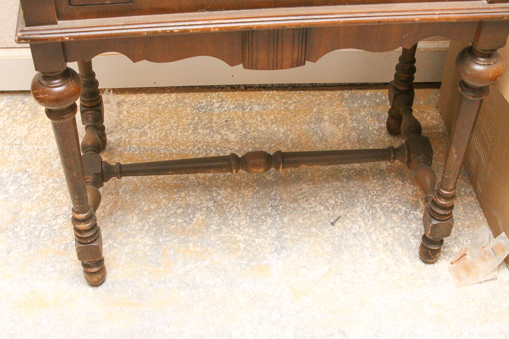 Vintage Silvertone Console Radio