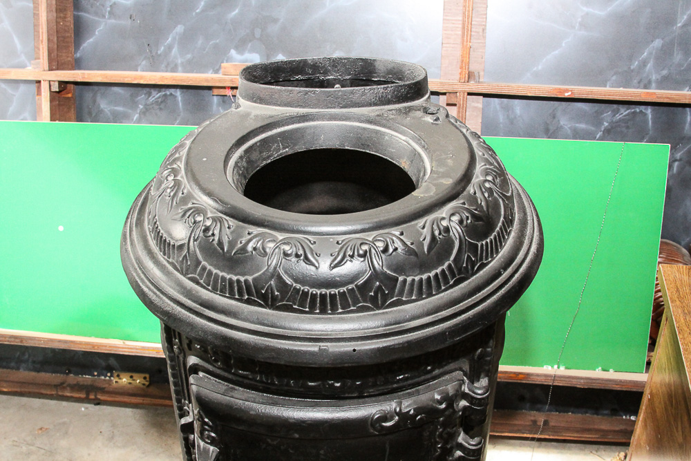 Vintage Geotrich Hardware Co. F-Series Wood-Burning Stove